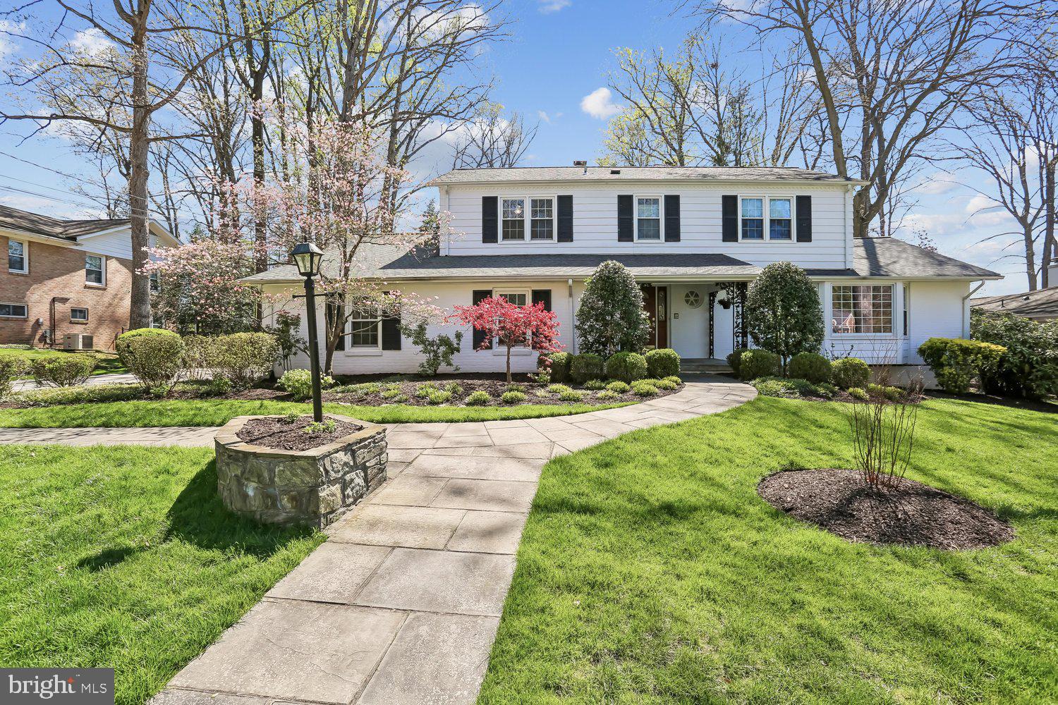 MANOR PARK - Residential