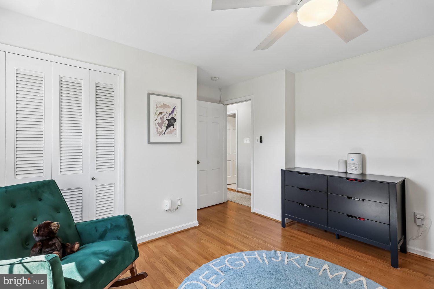 MANOR PARK - Residential