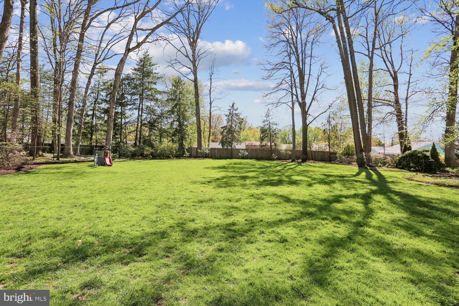 MANOR PARK - Residential