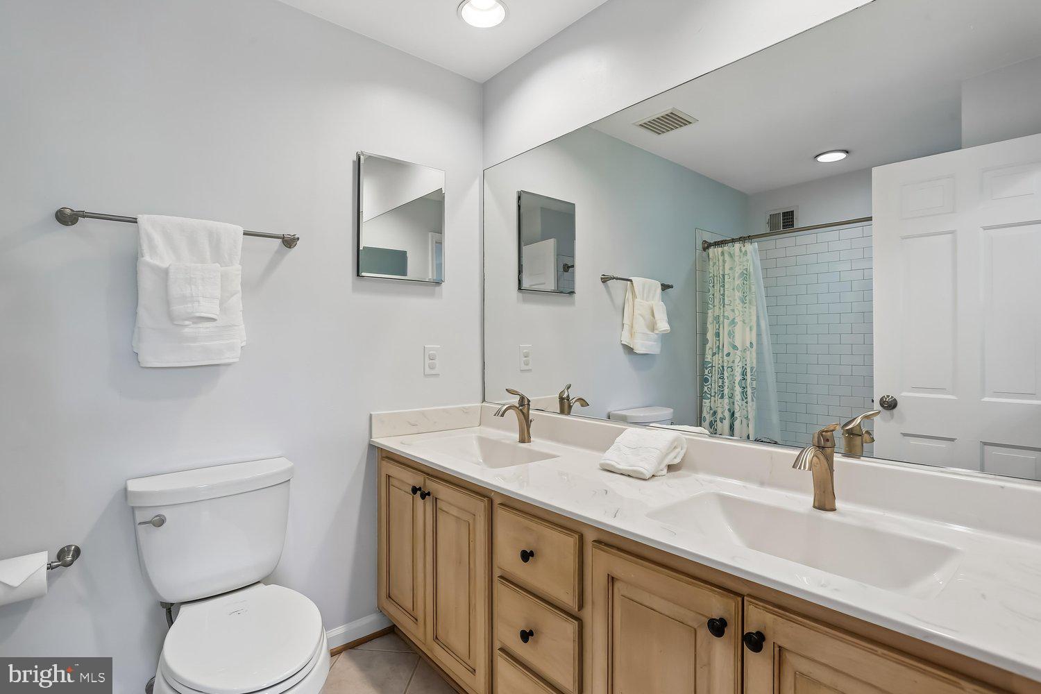 MANOR PARK - Residential