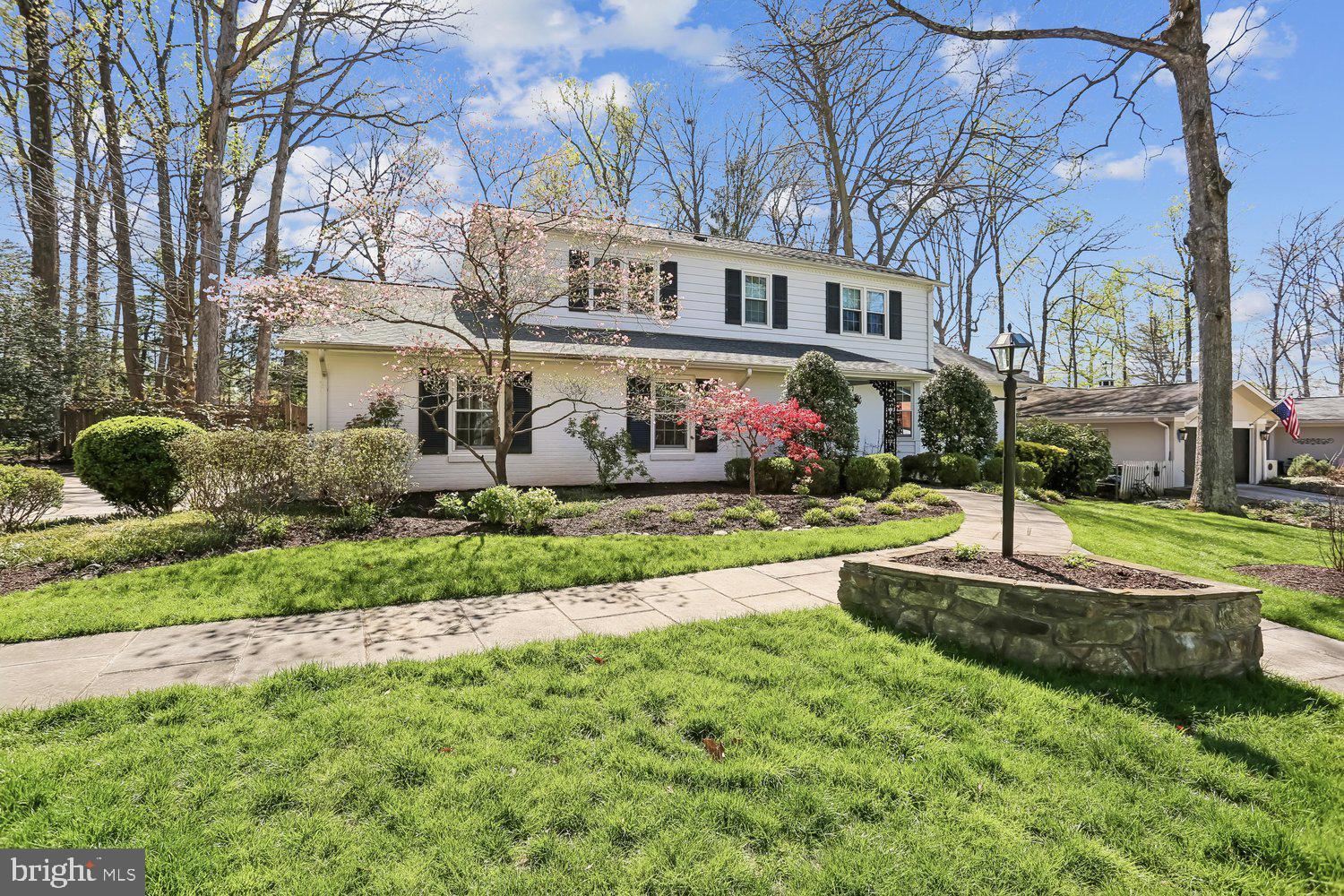 MANOR PARK - Residential