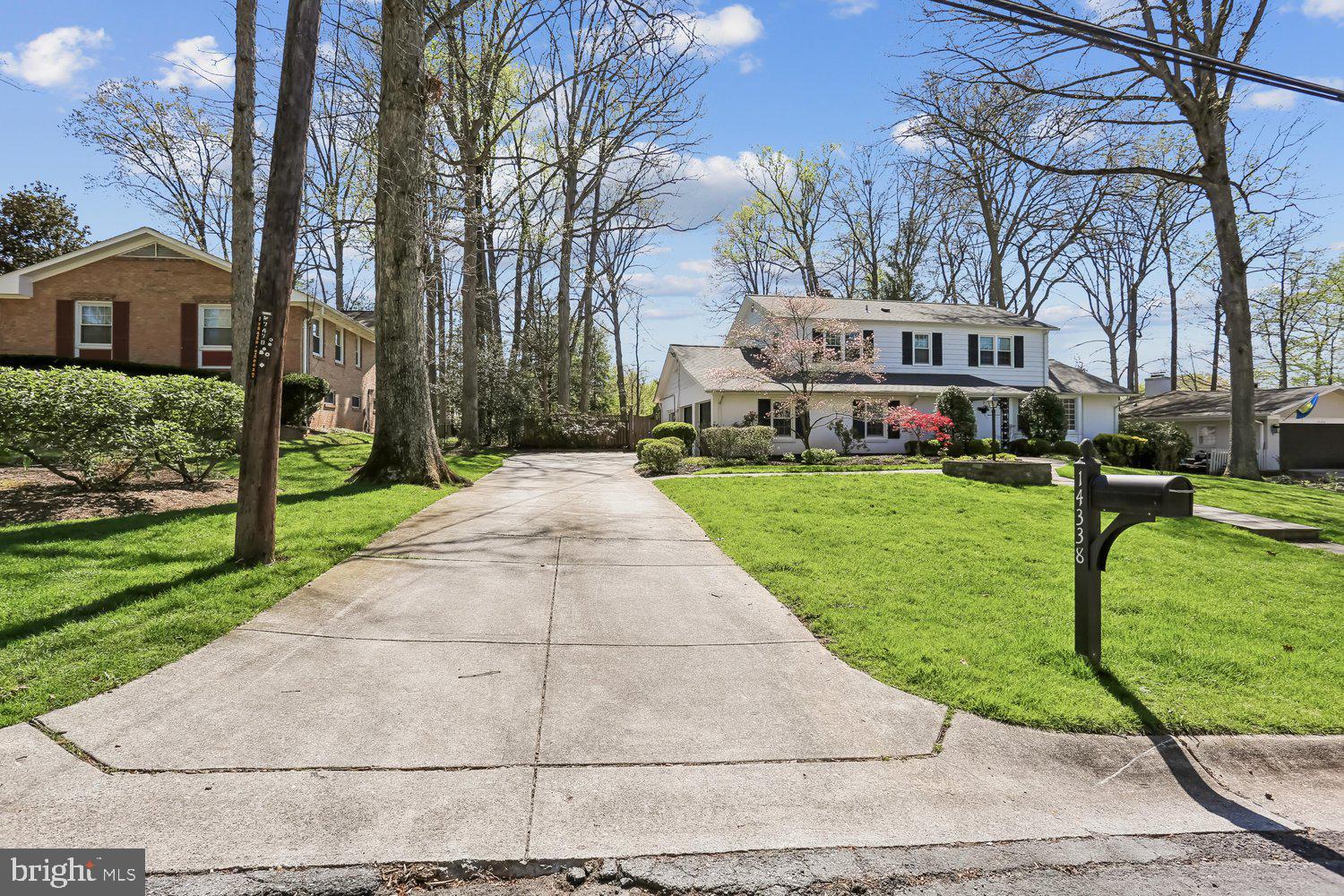 MANOR PARK - Residential