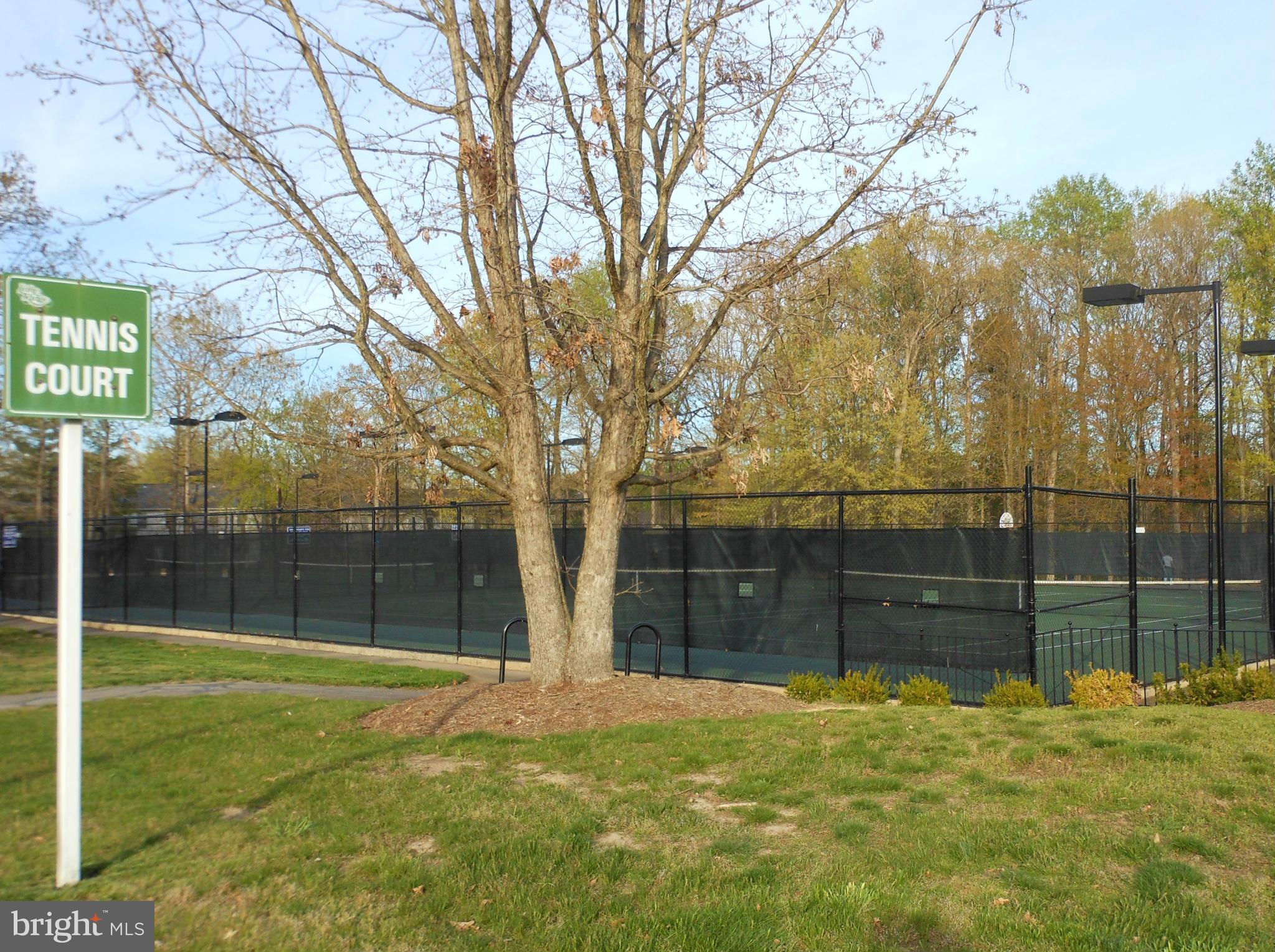 LAKE RIDGE - Residential