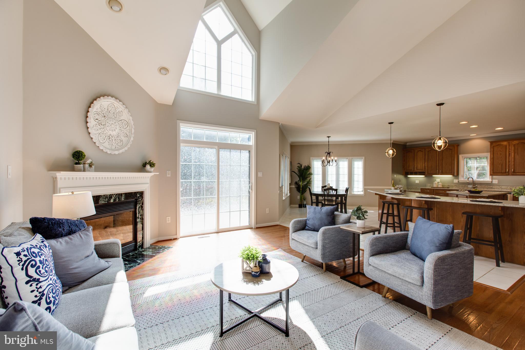 RIVER HILL - Residential