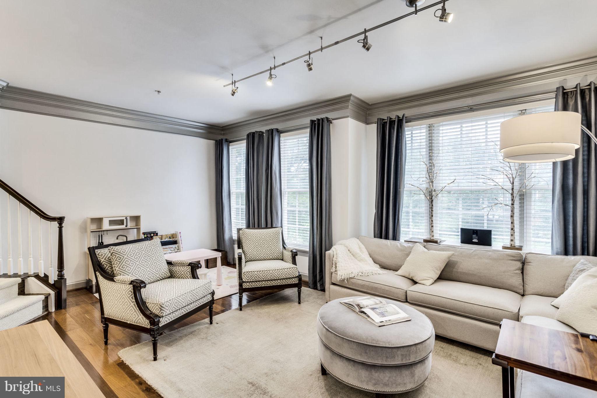 CAMERON STATION - Residential Lease