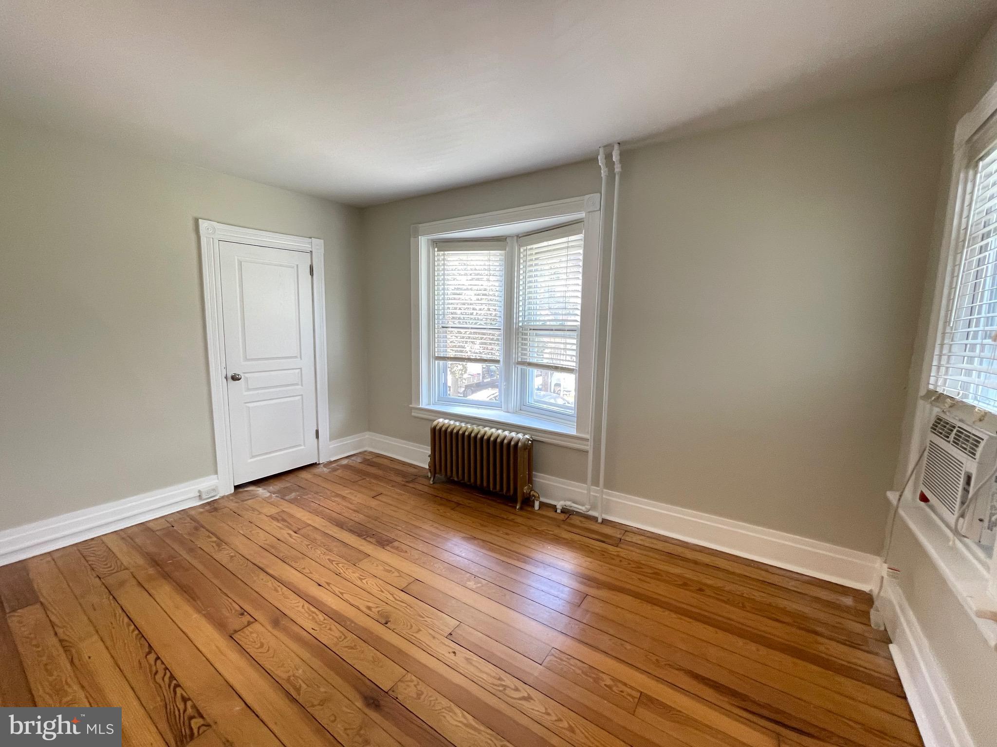 CHESTNUT HILL - Residential Lease