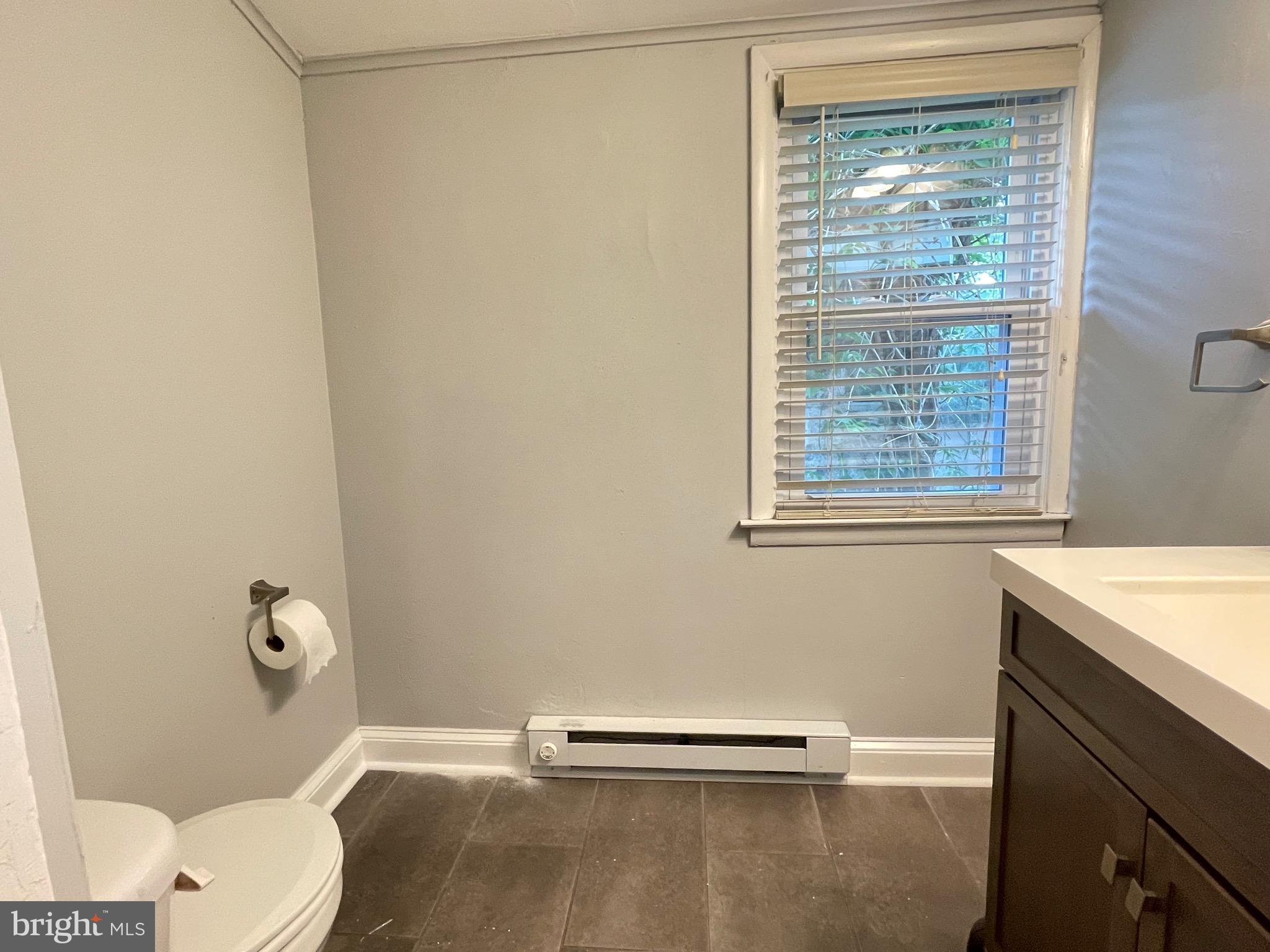 CHESTNUT HILL - Residential Lease