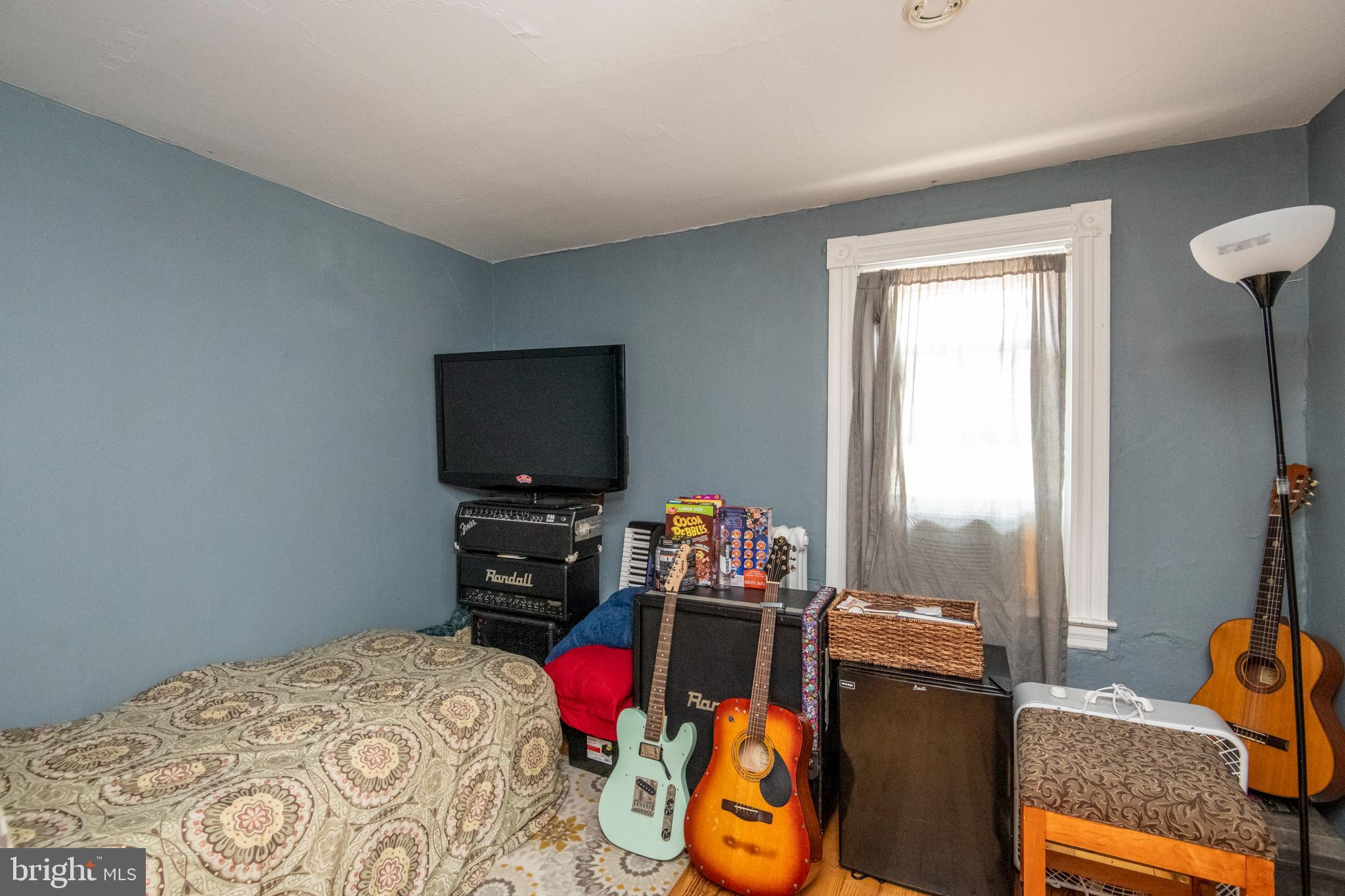 CHESTNUT HILL - Residential Lease