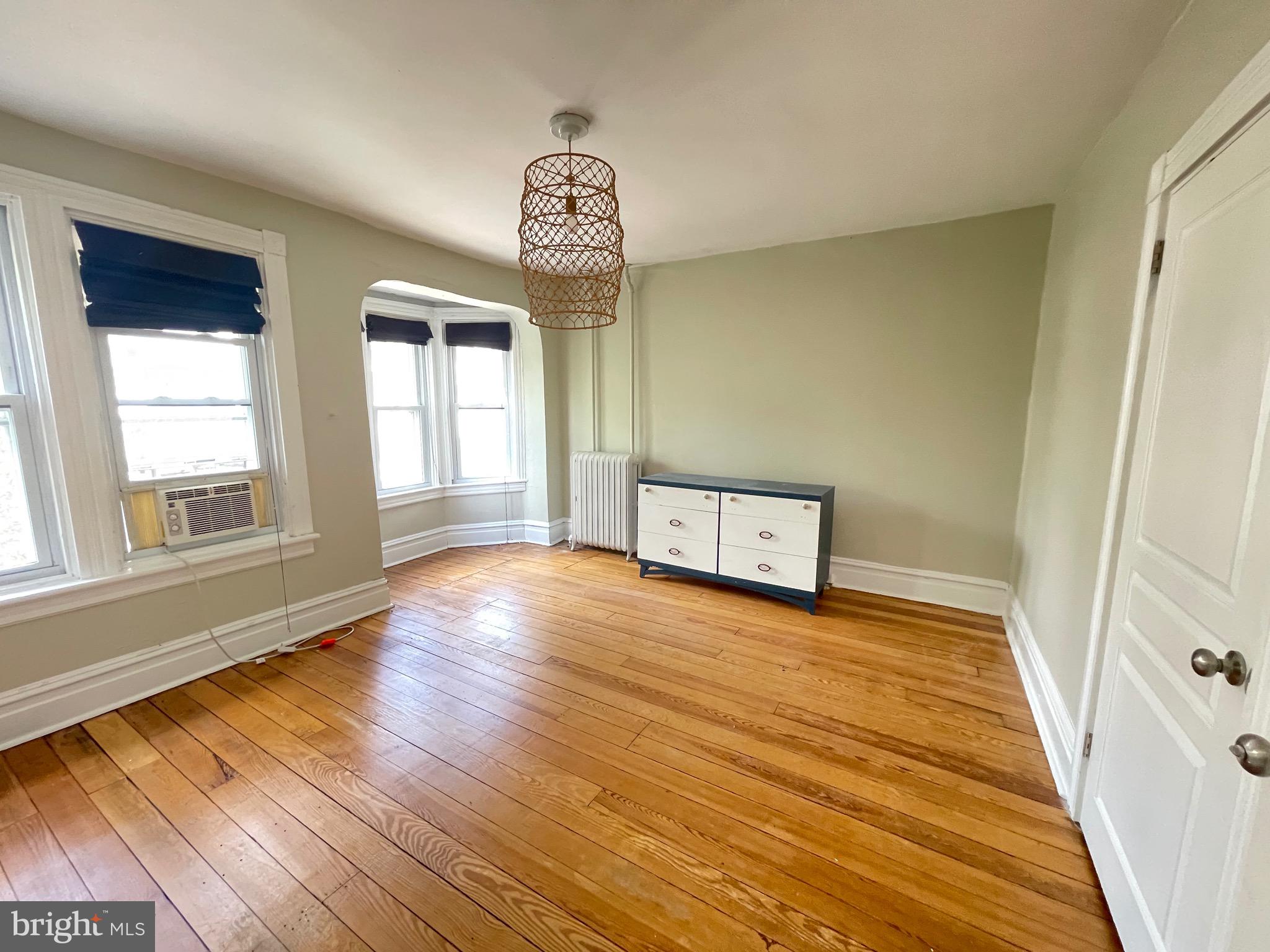 CHESTNUT HILL - Residential Lease