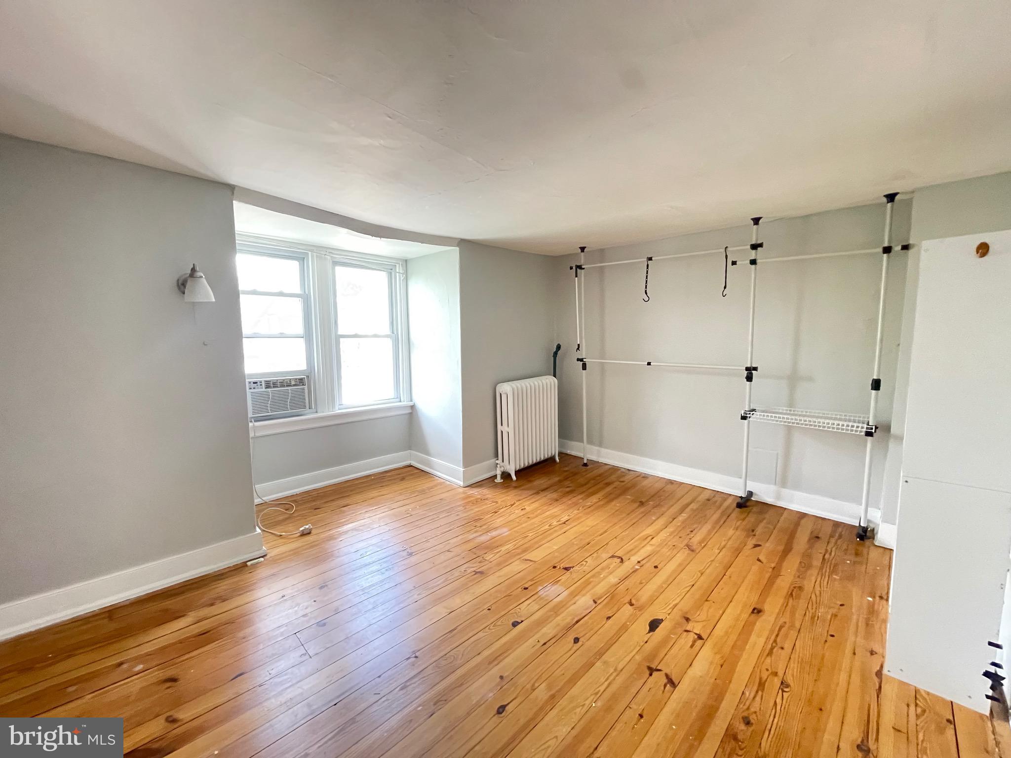 CHESTNUT HILL - Residential Lease