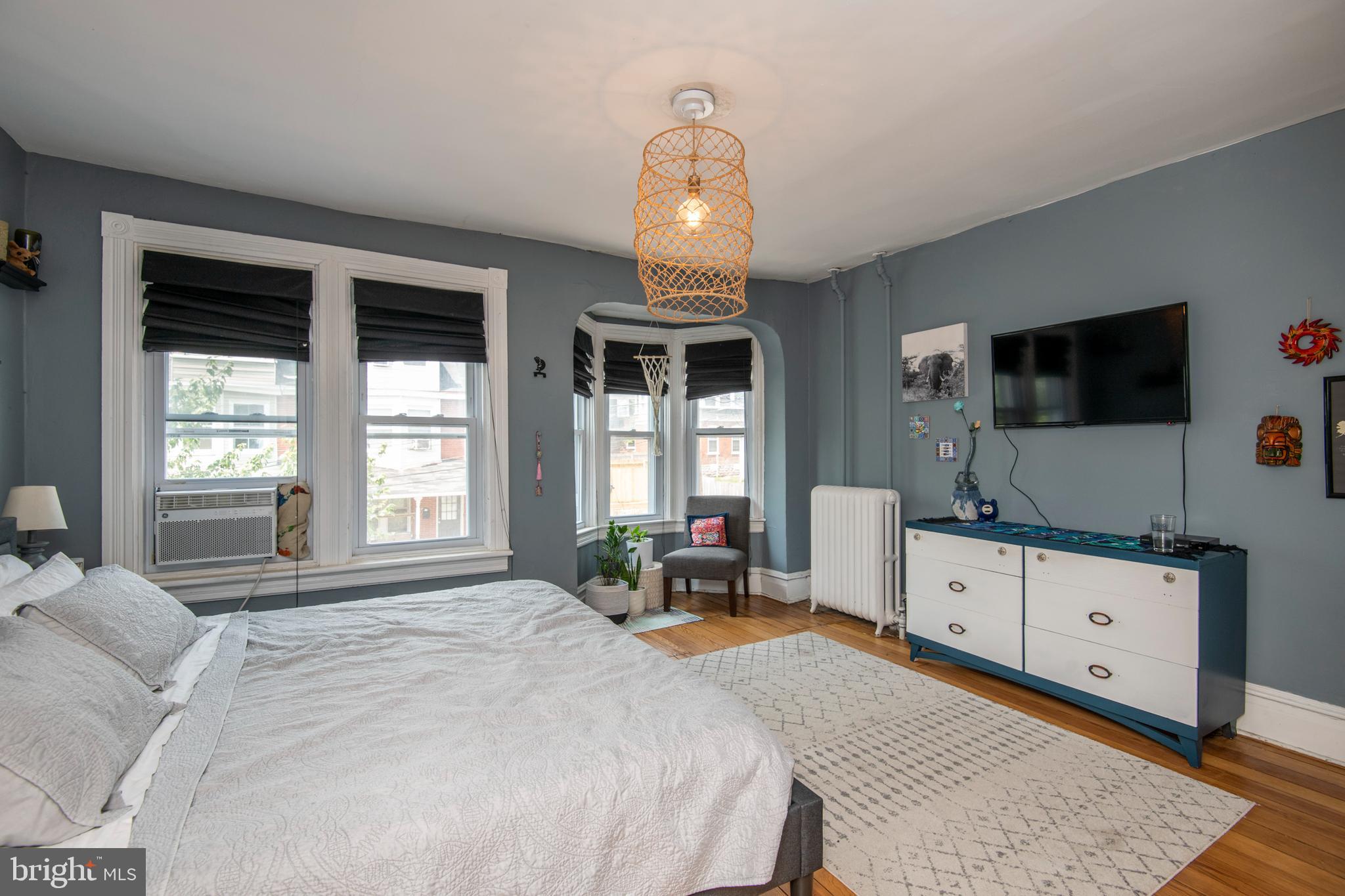 CHESTNUT HILL - Residential Lease