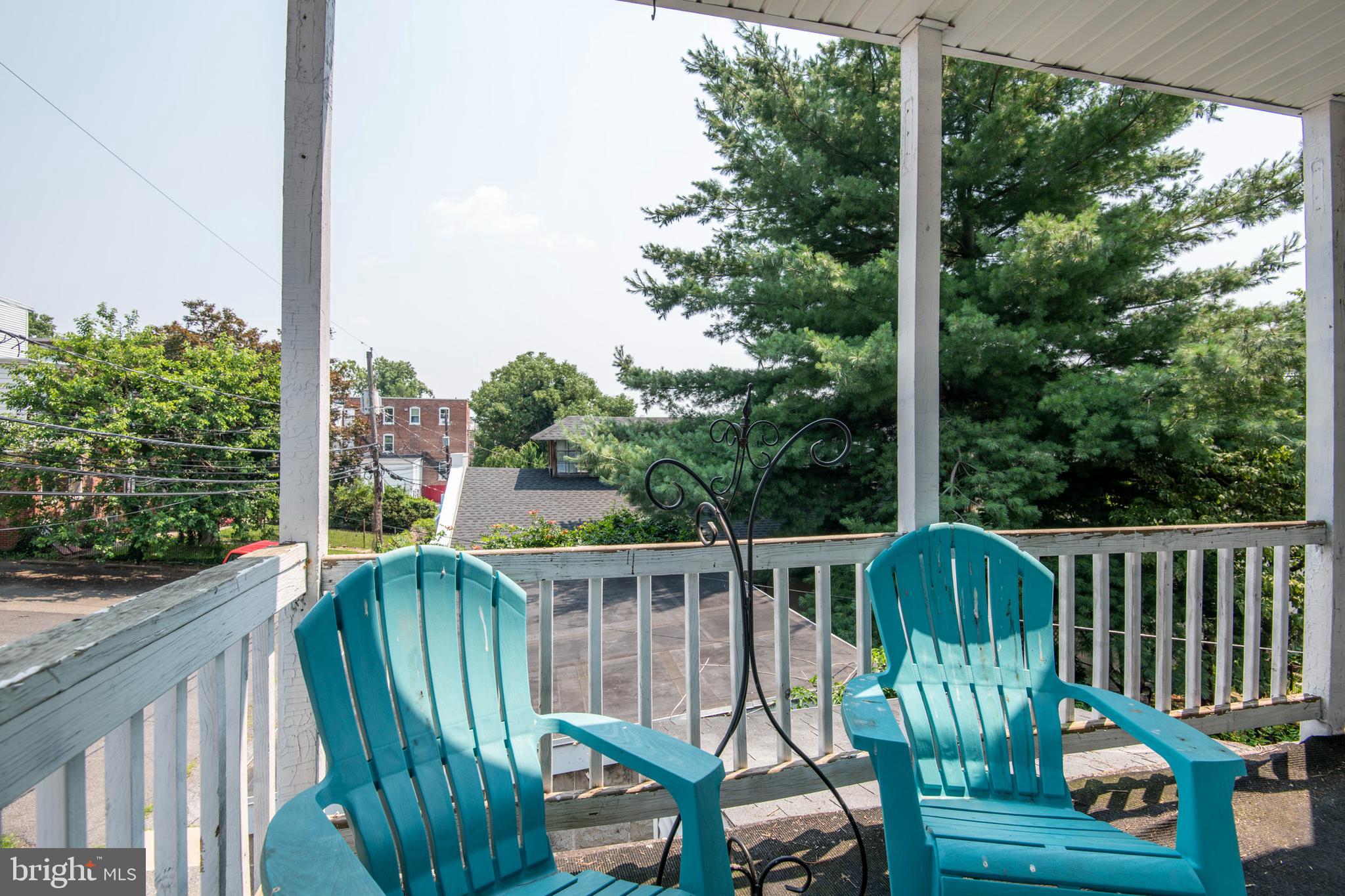 CHESTNUT HILL - Residential Lease