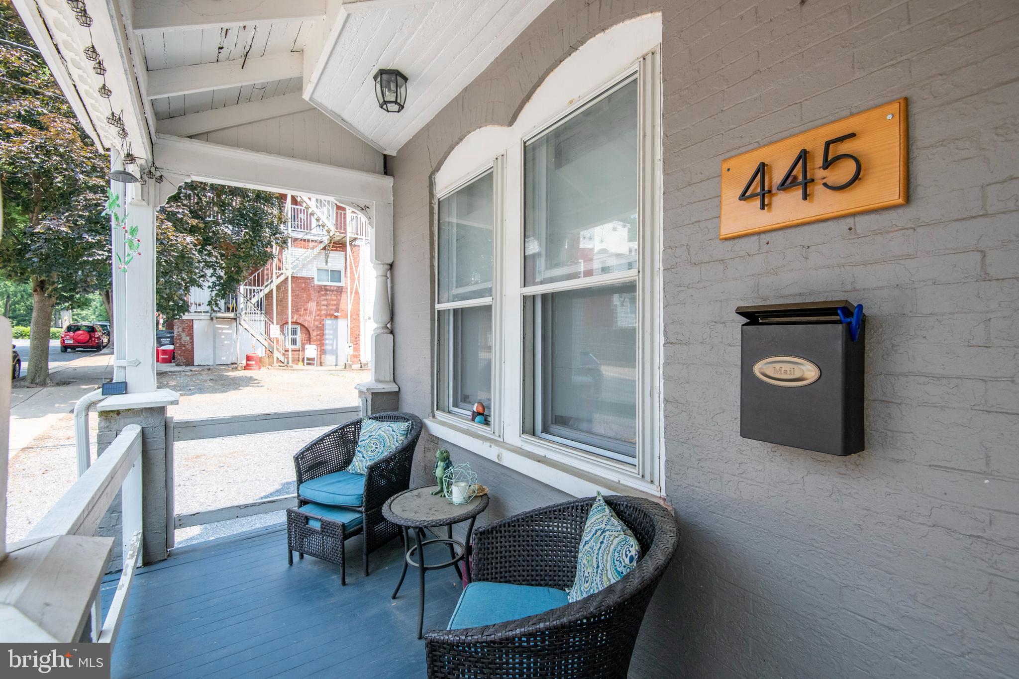 CHESTNUT HILL - Residential Lease