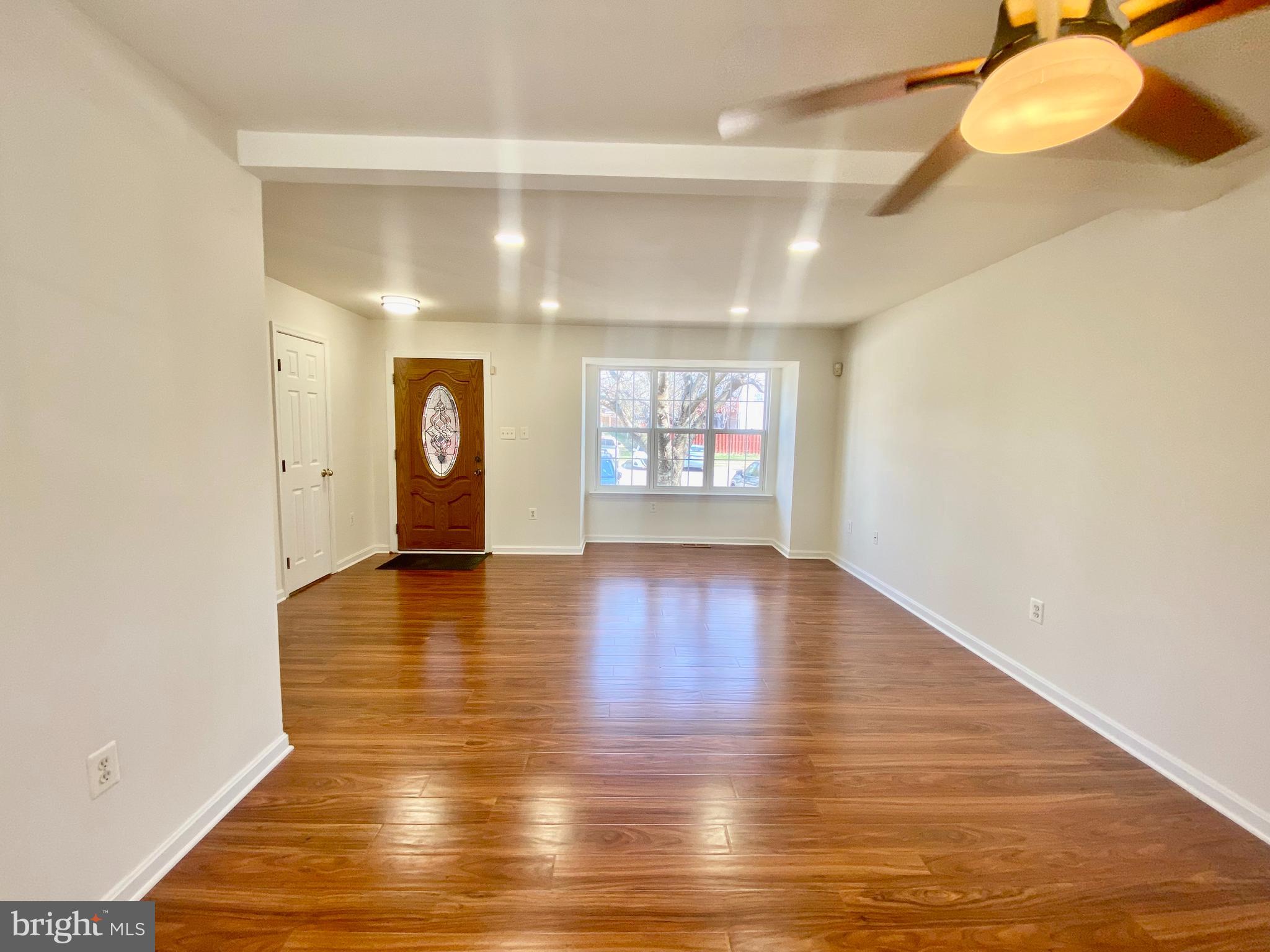 WAYSIDE VILLAGE - Residential