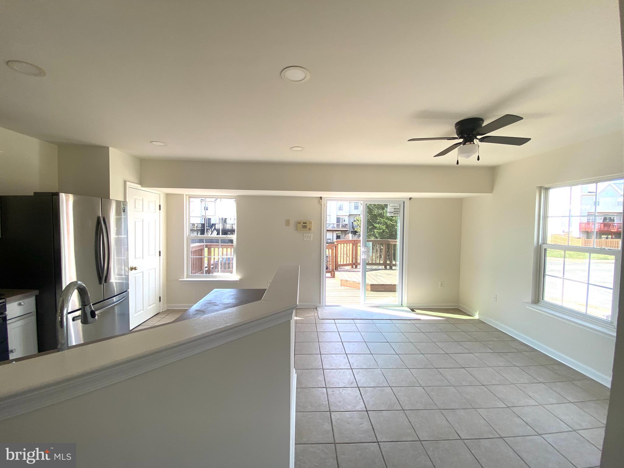 WAYSIDE VILLAGE - Residential