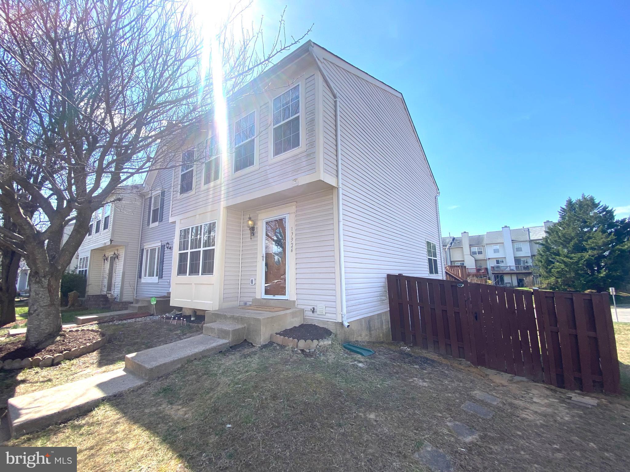 WAYSIDE VILLAGE - Residential