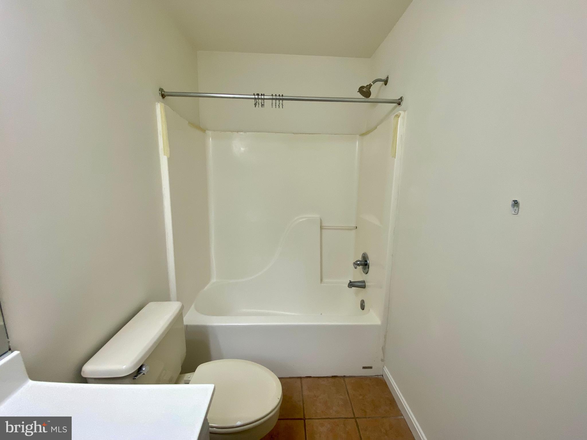 WAYSIDE VILLAGE - Residential