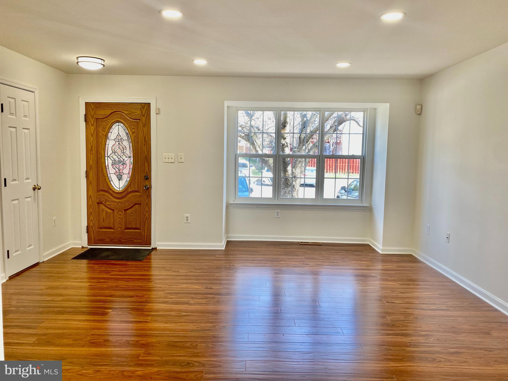 WAYSIDE VILLAGE - Residential