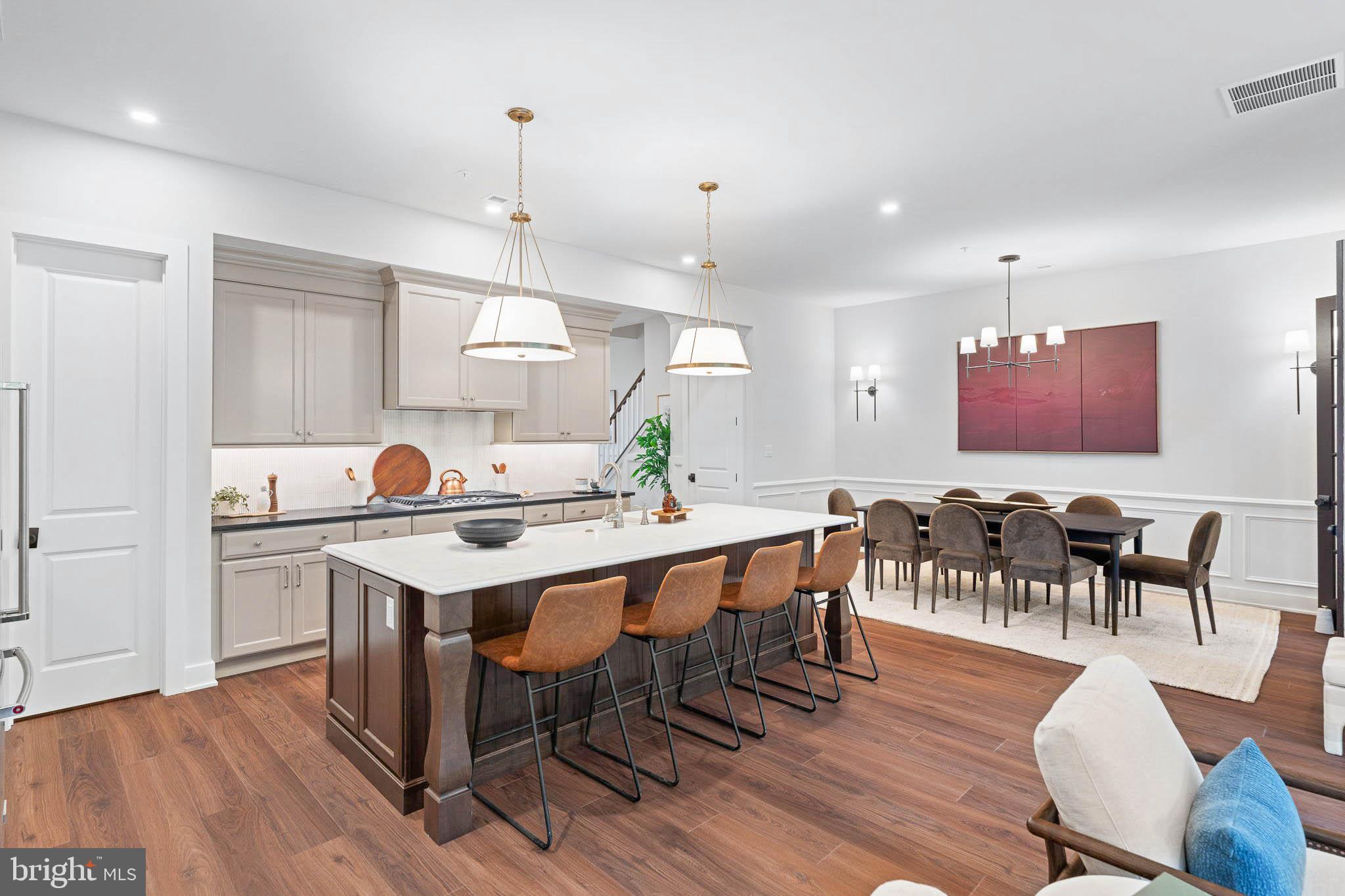 109 RIVER TRAIL CIRCLE 5