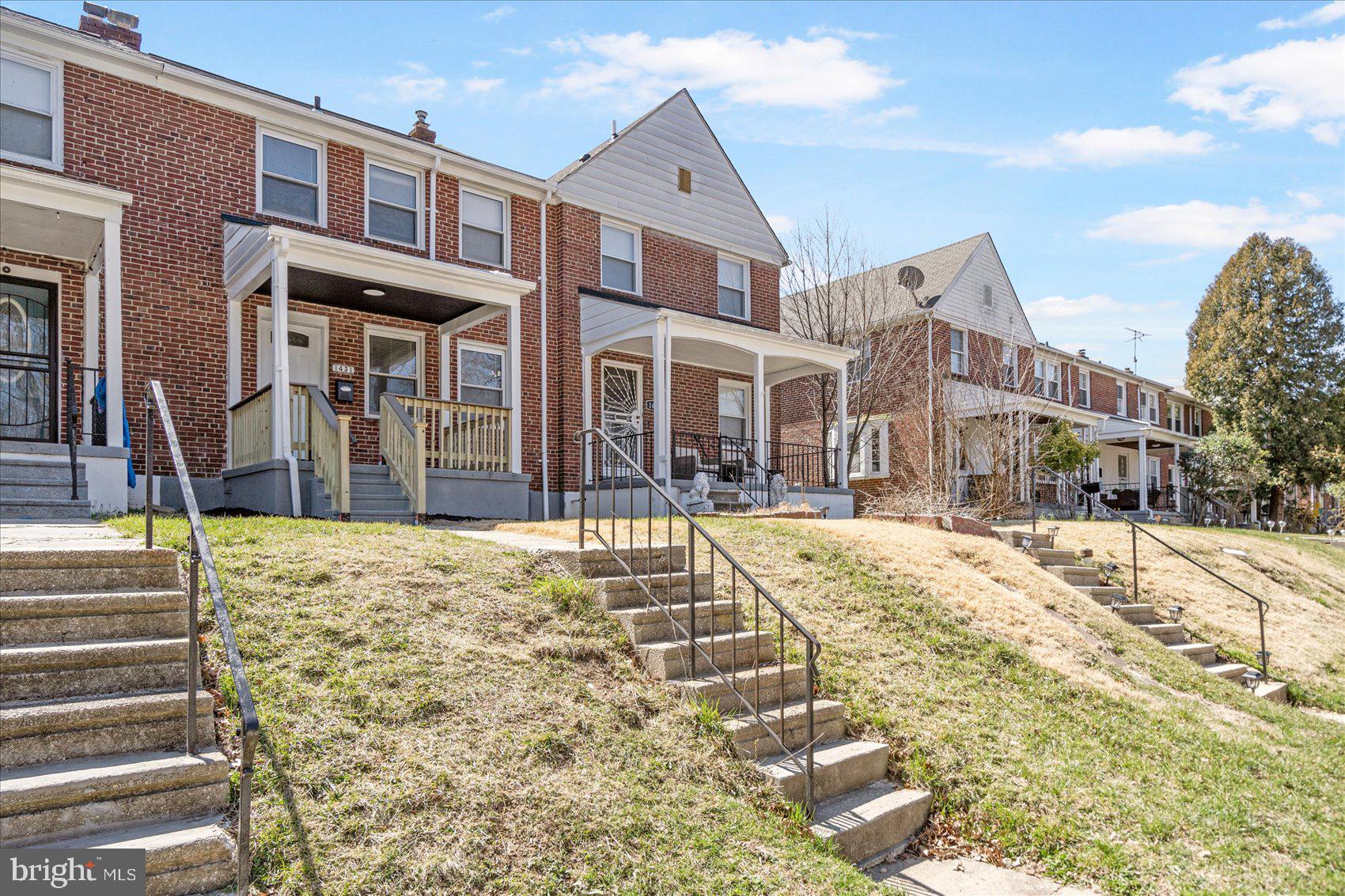STONEWOOD-PENTWOOD-WINSTON - Residential