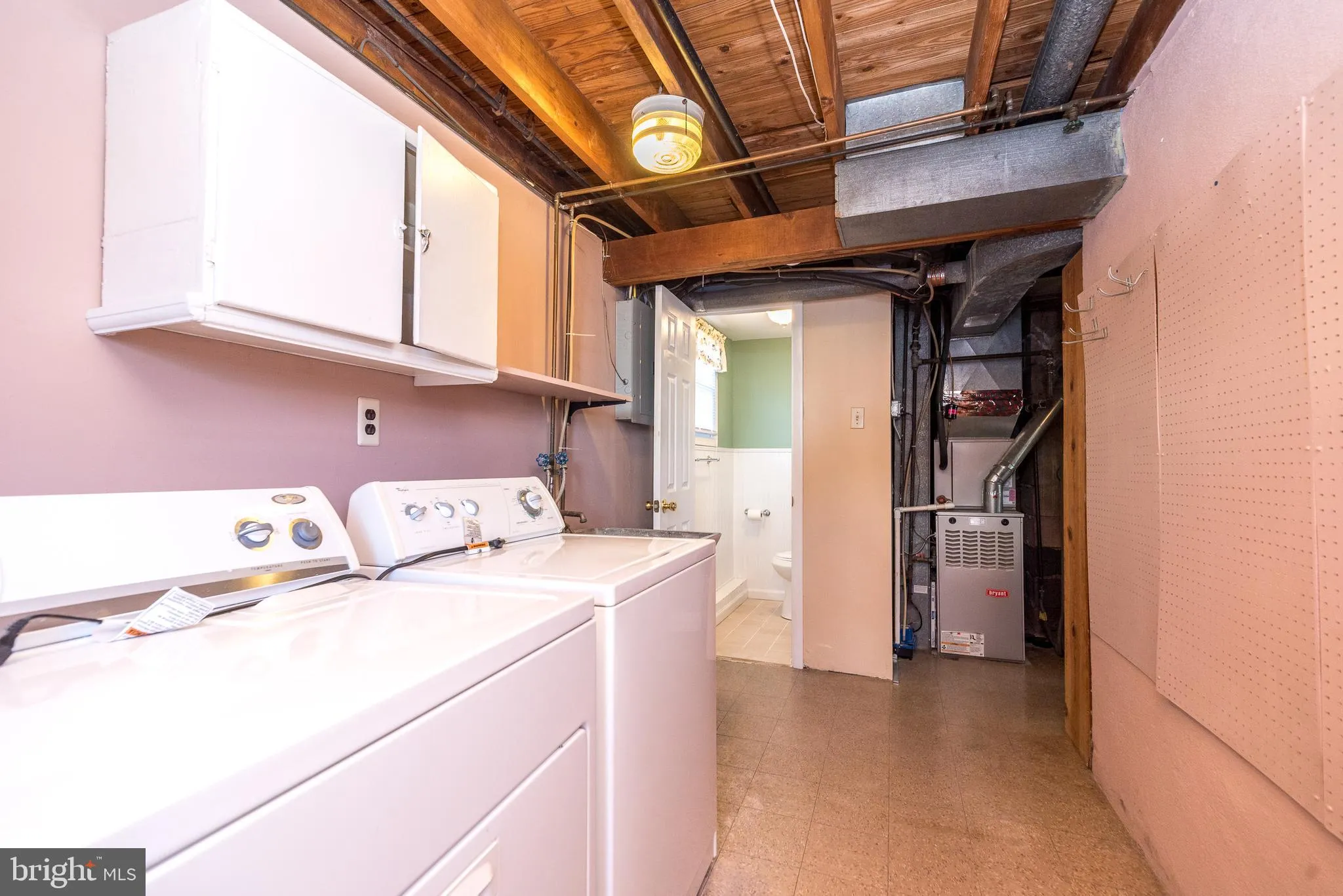 Warminster, Pennsylvania 18974, United States, 3 Bedrooms Bedrooms, ,2 BathroomsBathrooms,Residential,Pending,16728