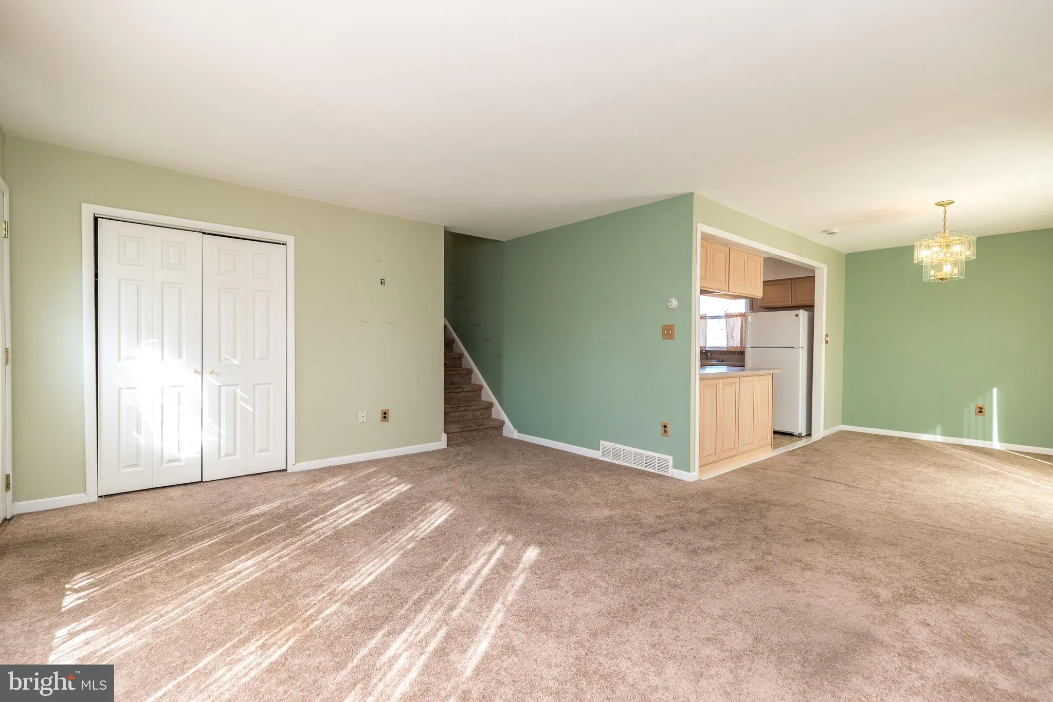 Warminster, Pennsylvania 18974, United States, 3 Bedrooms Bedrooms, ,2 BathroomsBathrooms,Residential,Pending,16728