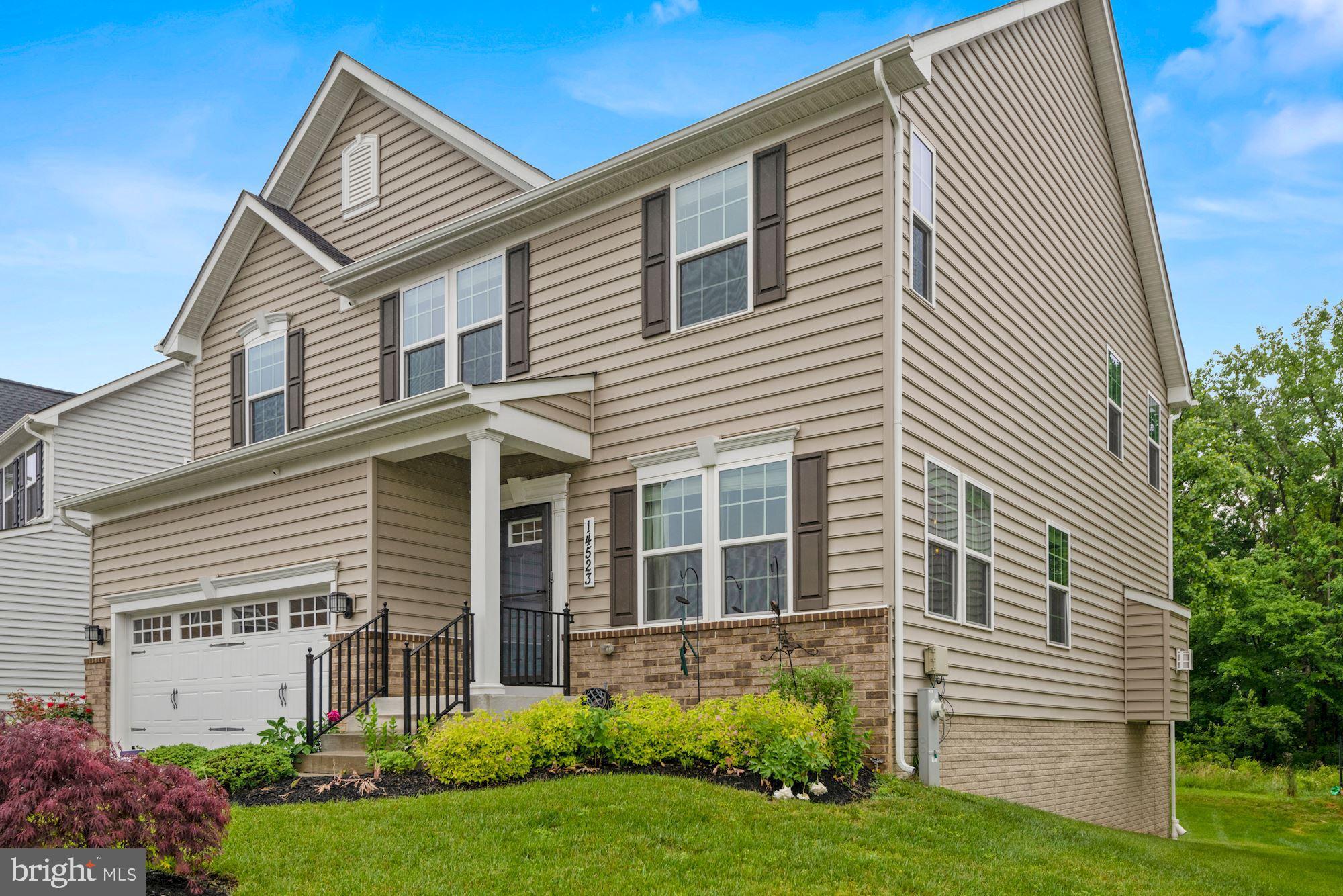 BENTLEY PARK - Residential Lease