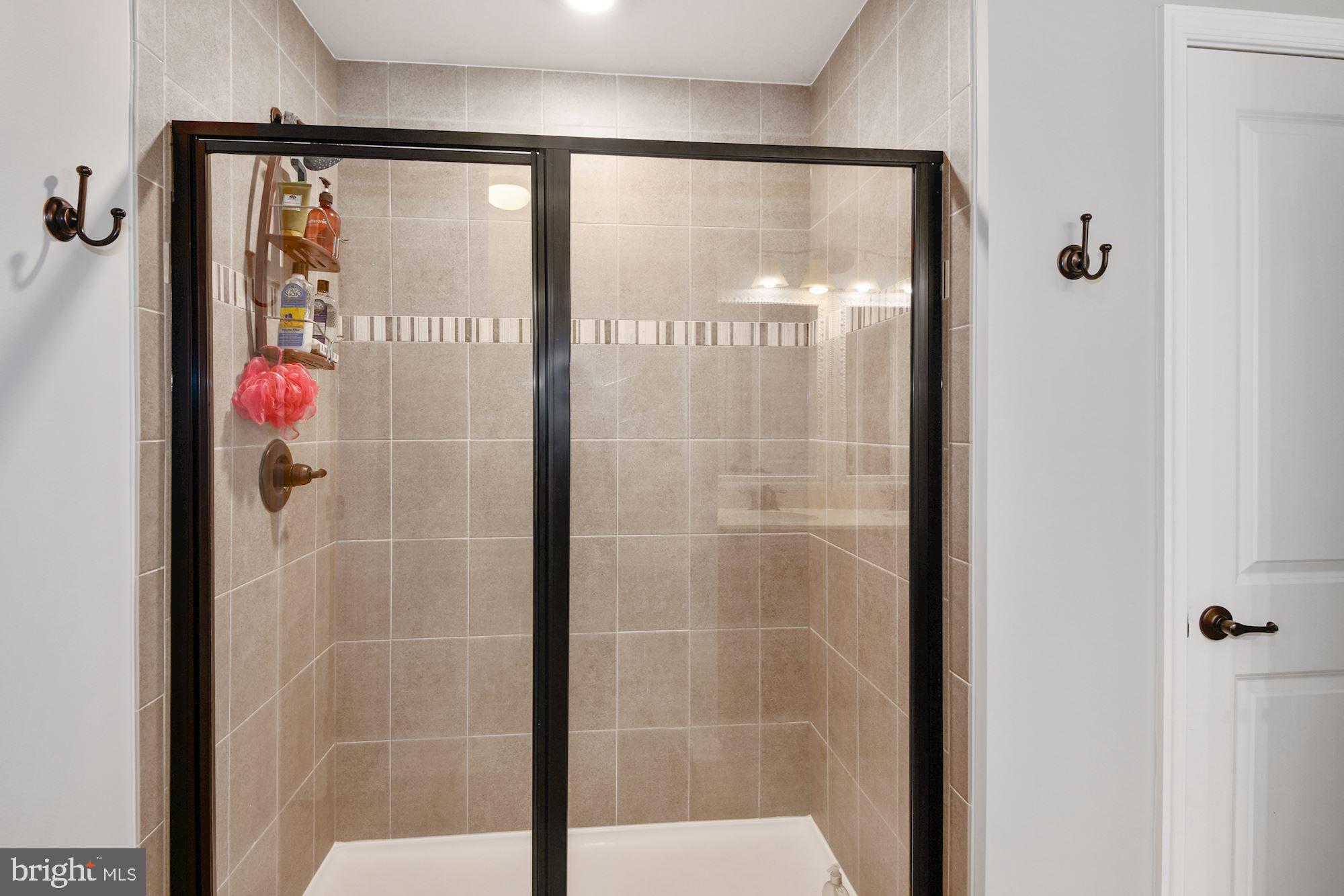 BENTLEY PARK - Residential Lease