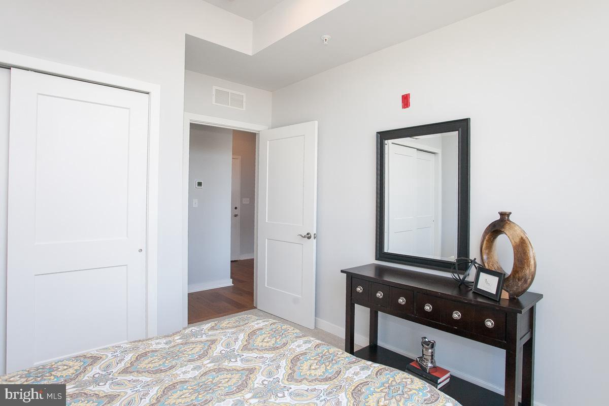 ROXBOROUGH - Residential Lease