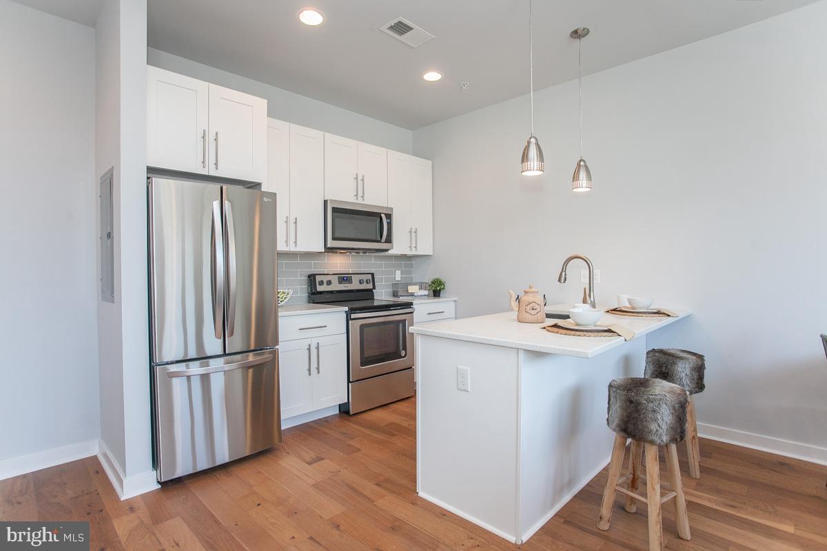 ROXBOROUGH - Residential Lease