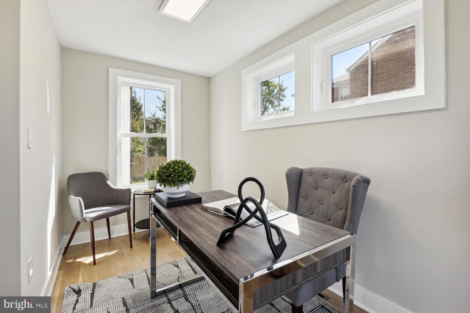 ARLINGTON FOREST - Residential