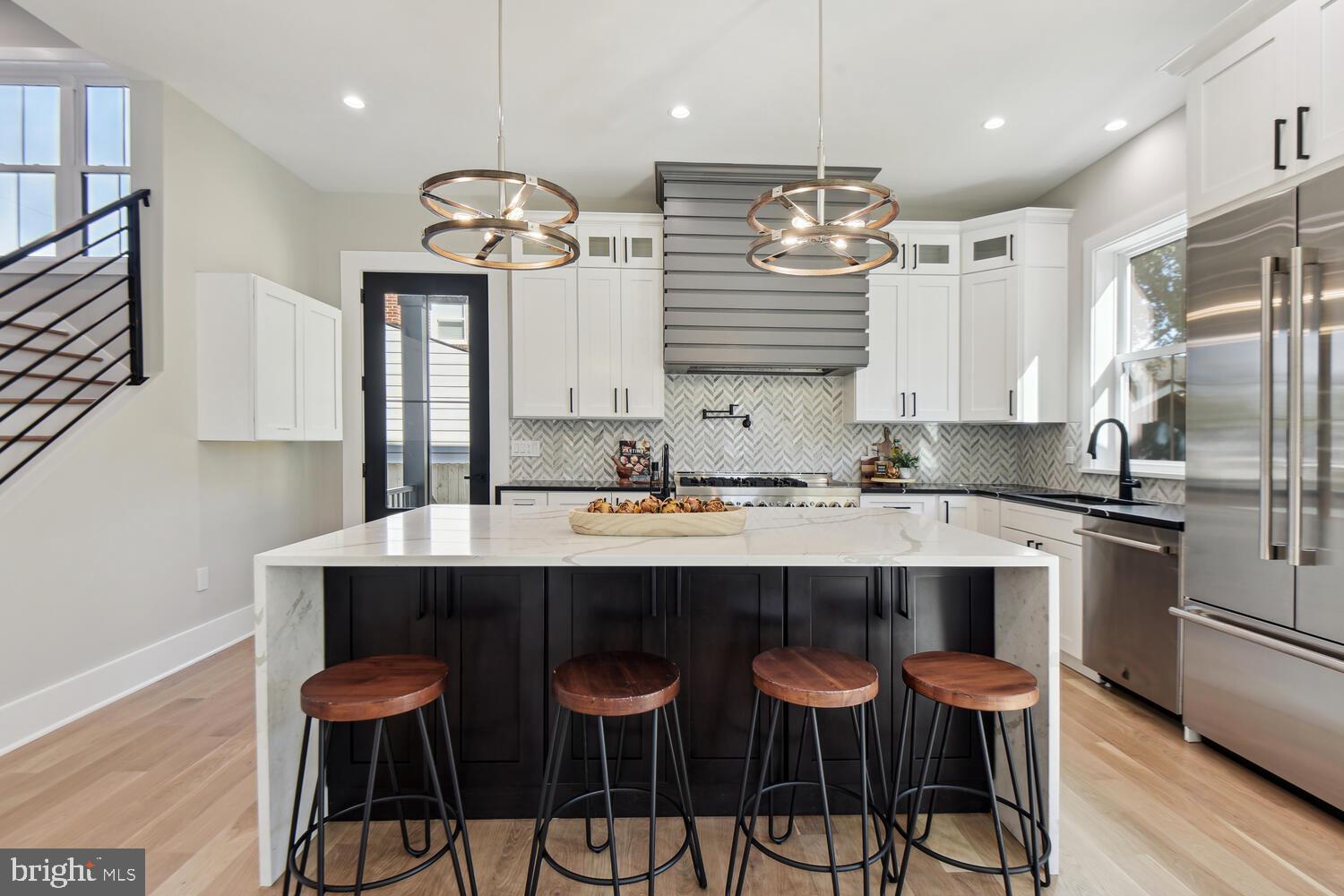 ARLINGTON FOREST - Residential