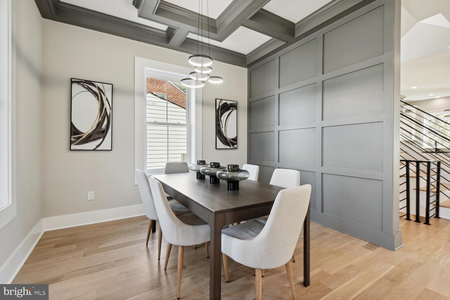 ARLINGTON FOREST - Residential