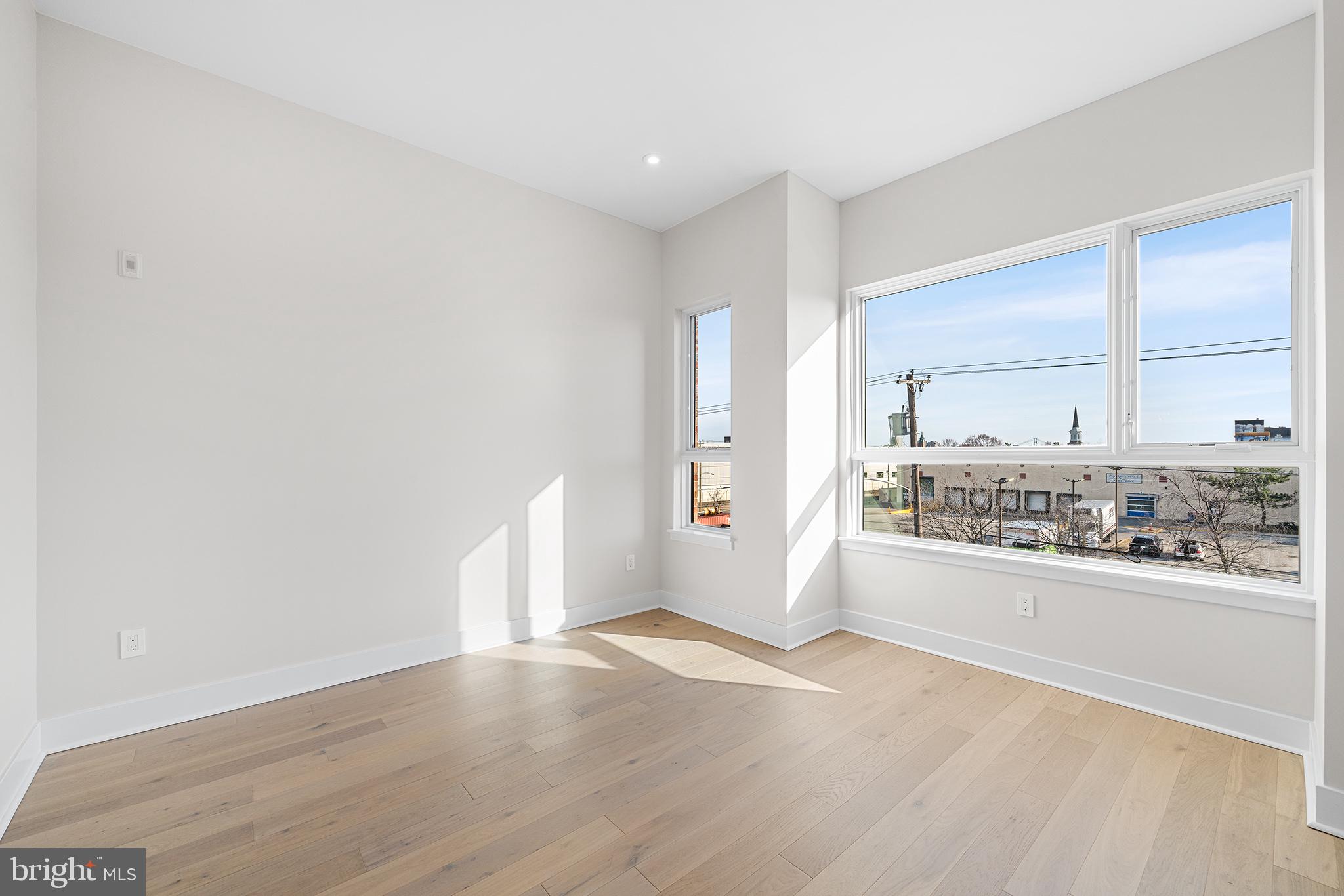 OLDE KENSINGTON - Residential Lease