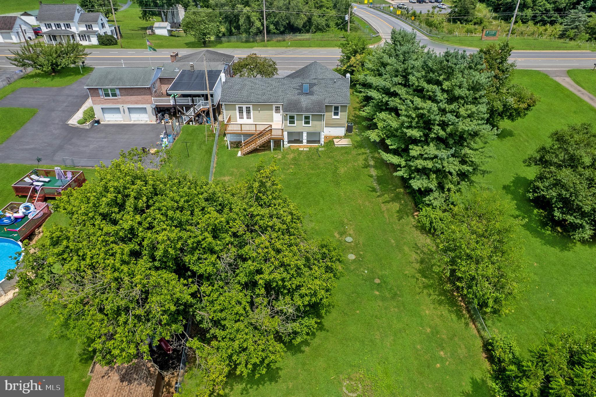 15827 NATIONAL PIKE