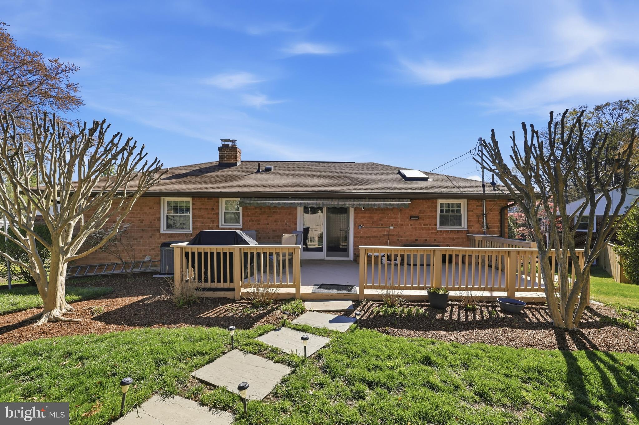 CALVERTON - Residential