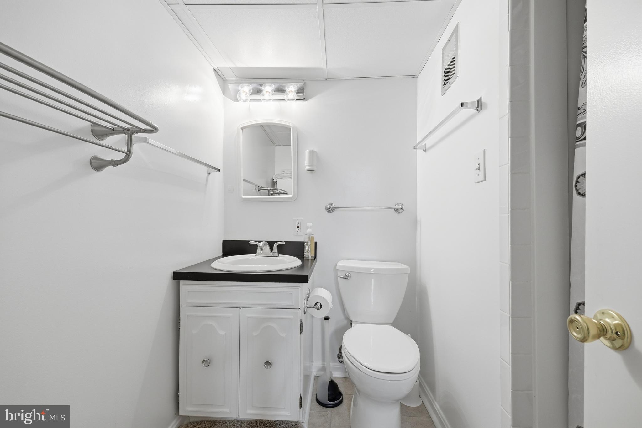 CALVERTON - Residential