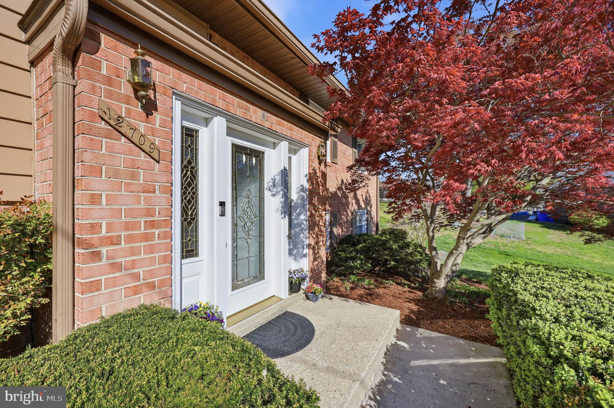 CALVERTON - Residential