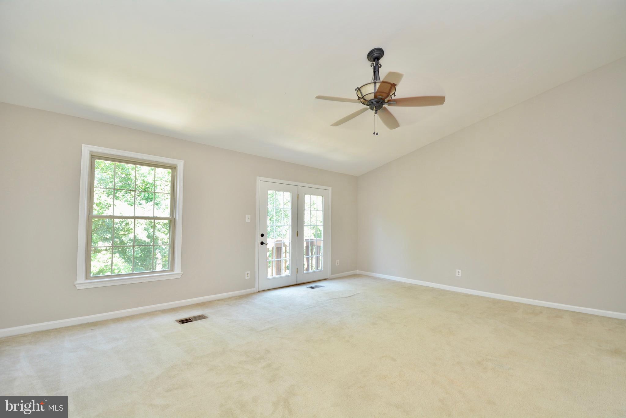 SOMERSET AT WESTRIDGE CO - Residential Lease