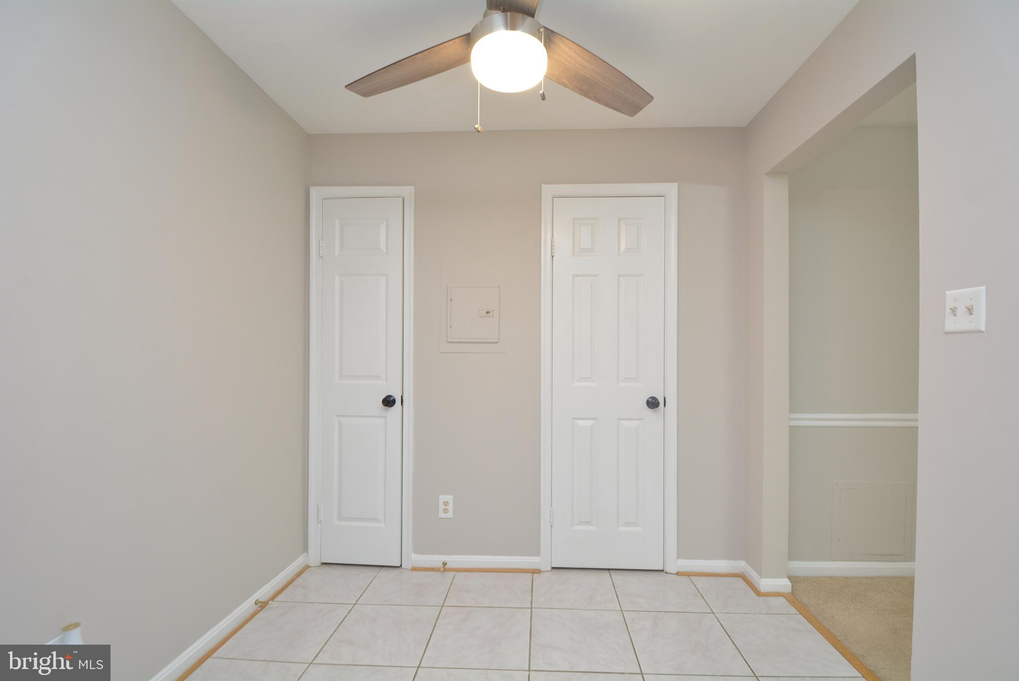 SOMERSET AT WESTRIDGE CO - Residential Lease