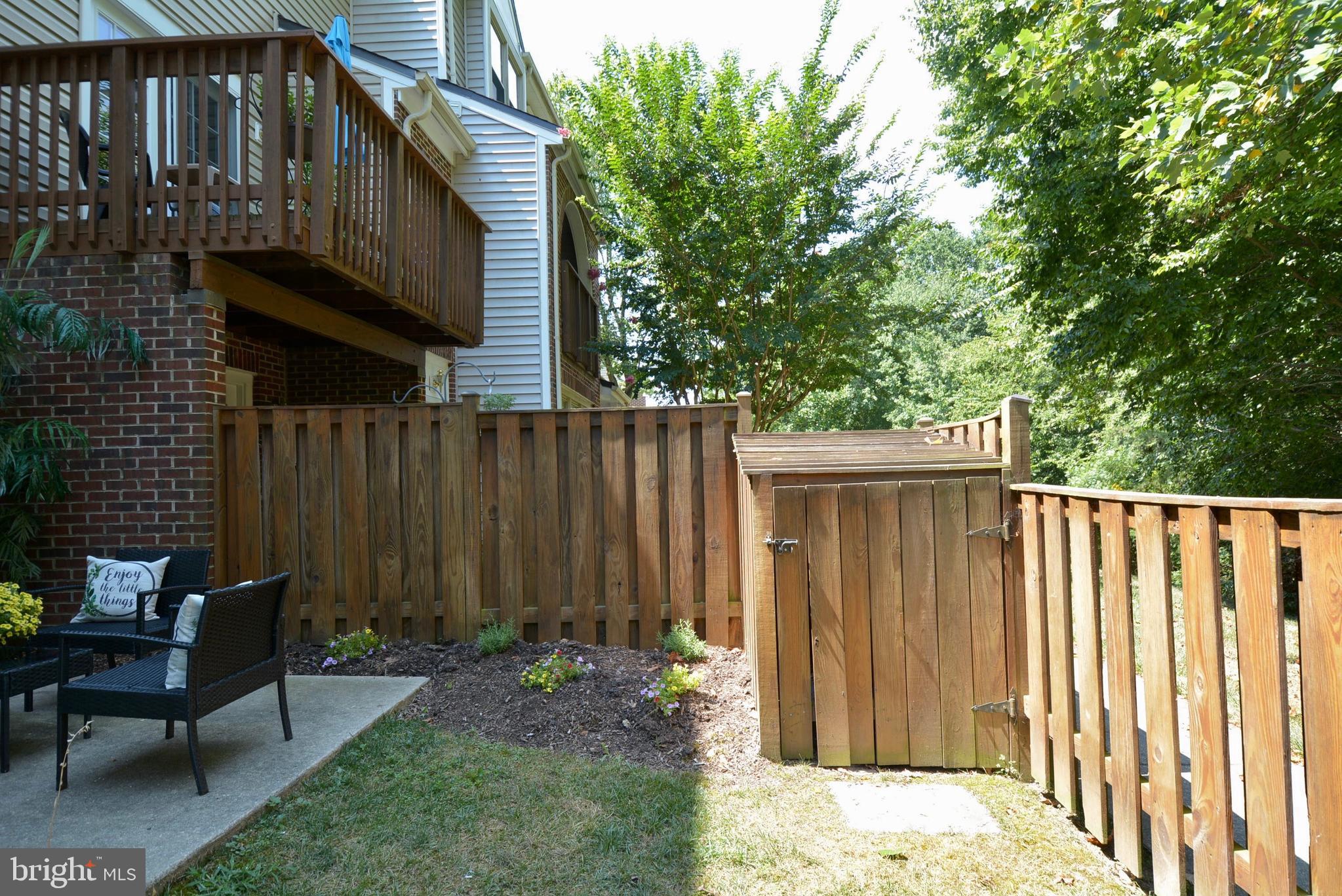 SOMERSET AT WESTRIDGE CO - Residential Lease