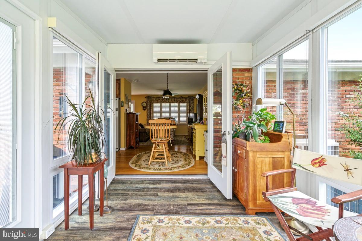 WOODMERE SOUTH - Residential