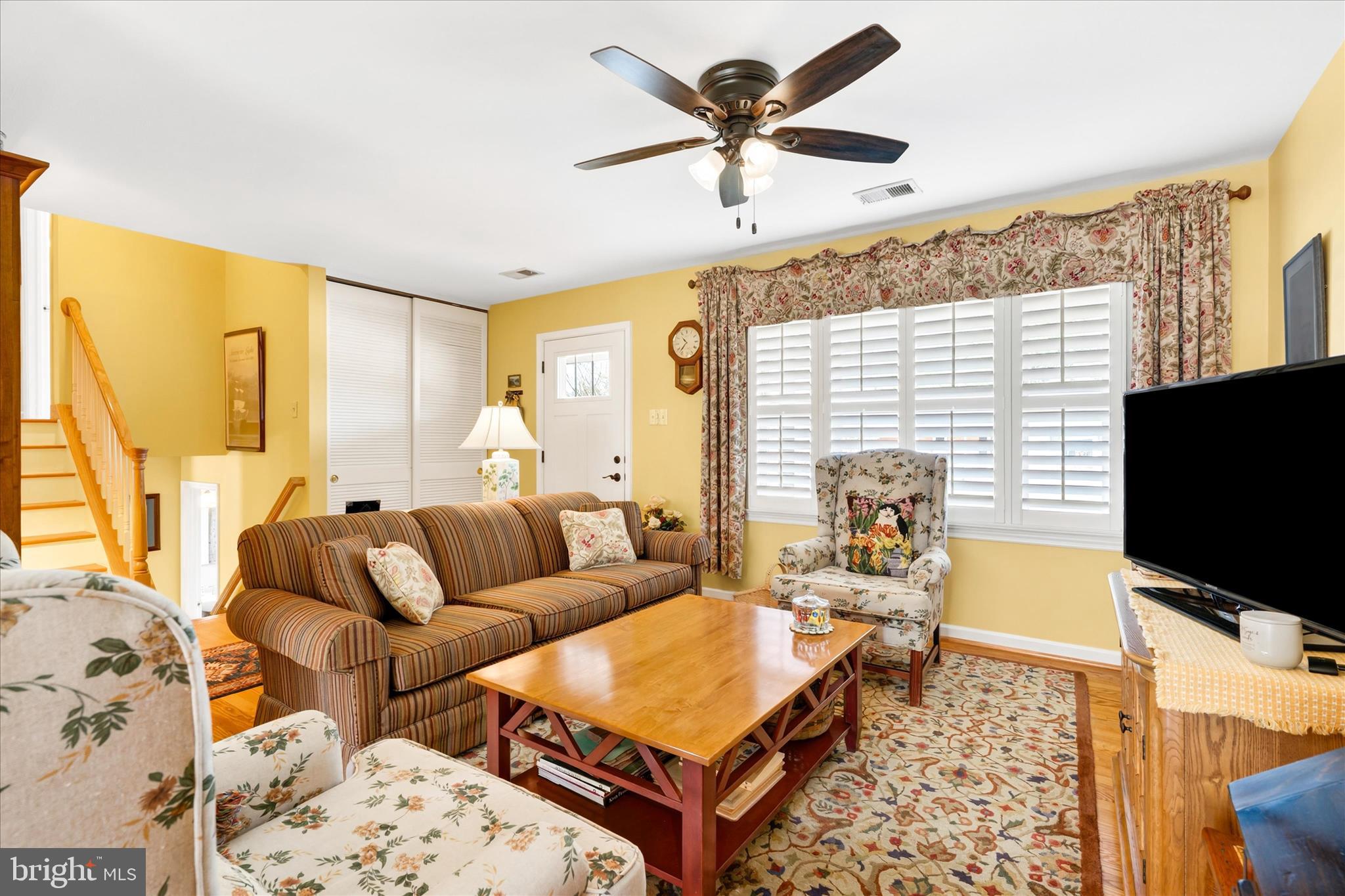 WOODMERE SOUTH - Residential