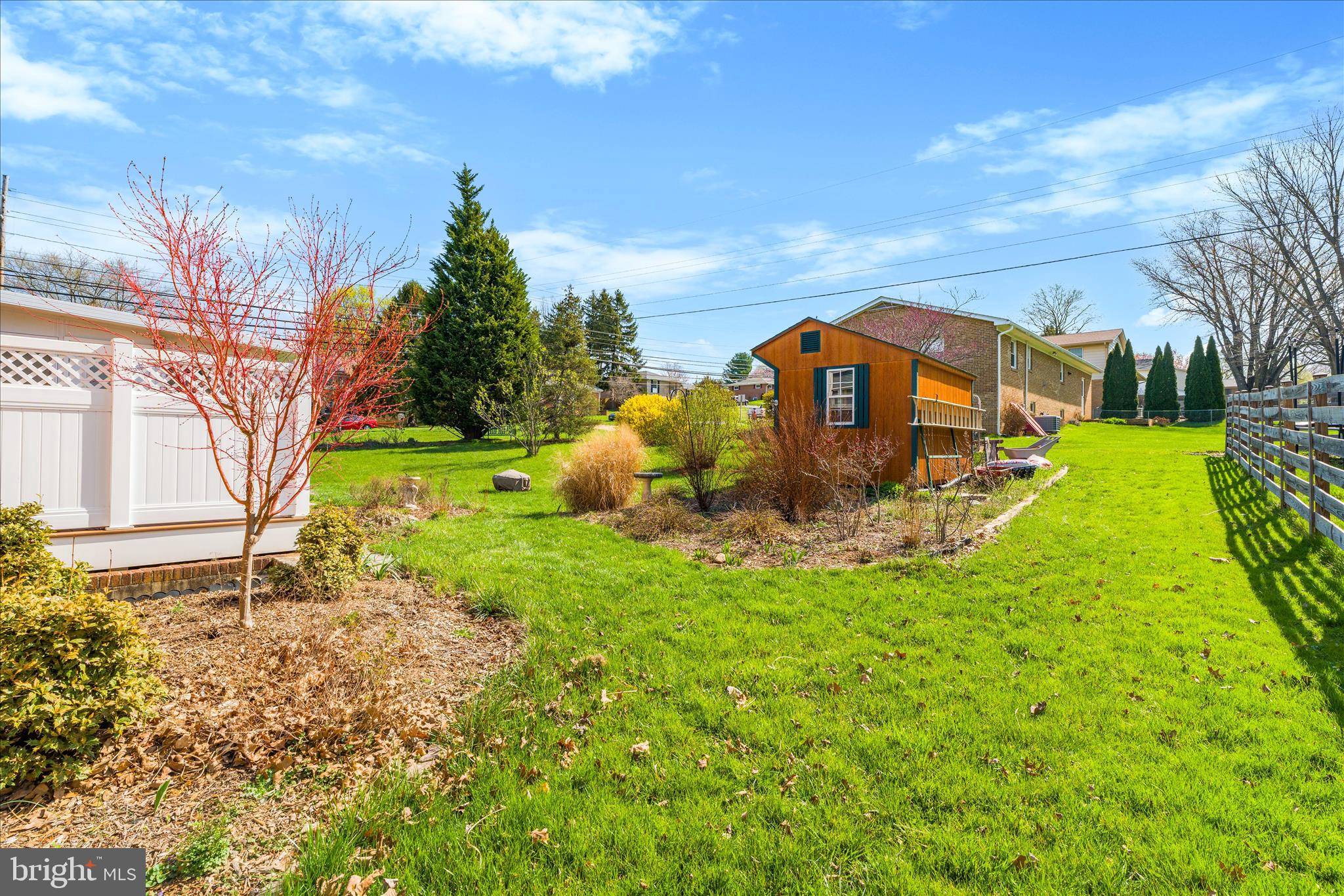 WOODMERE SOUTH - Residential