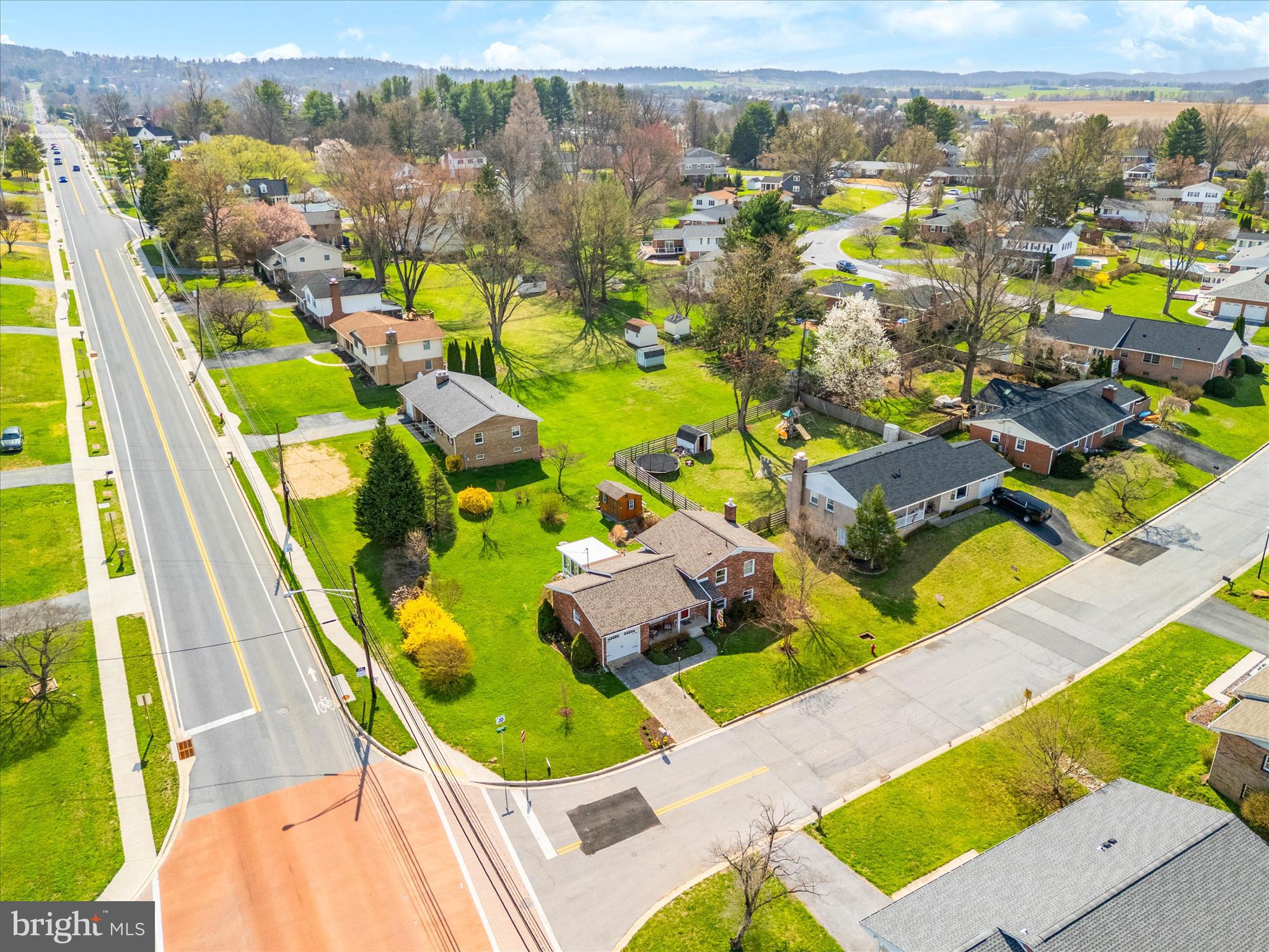 WOODMERE SOUTH - Residential