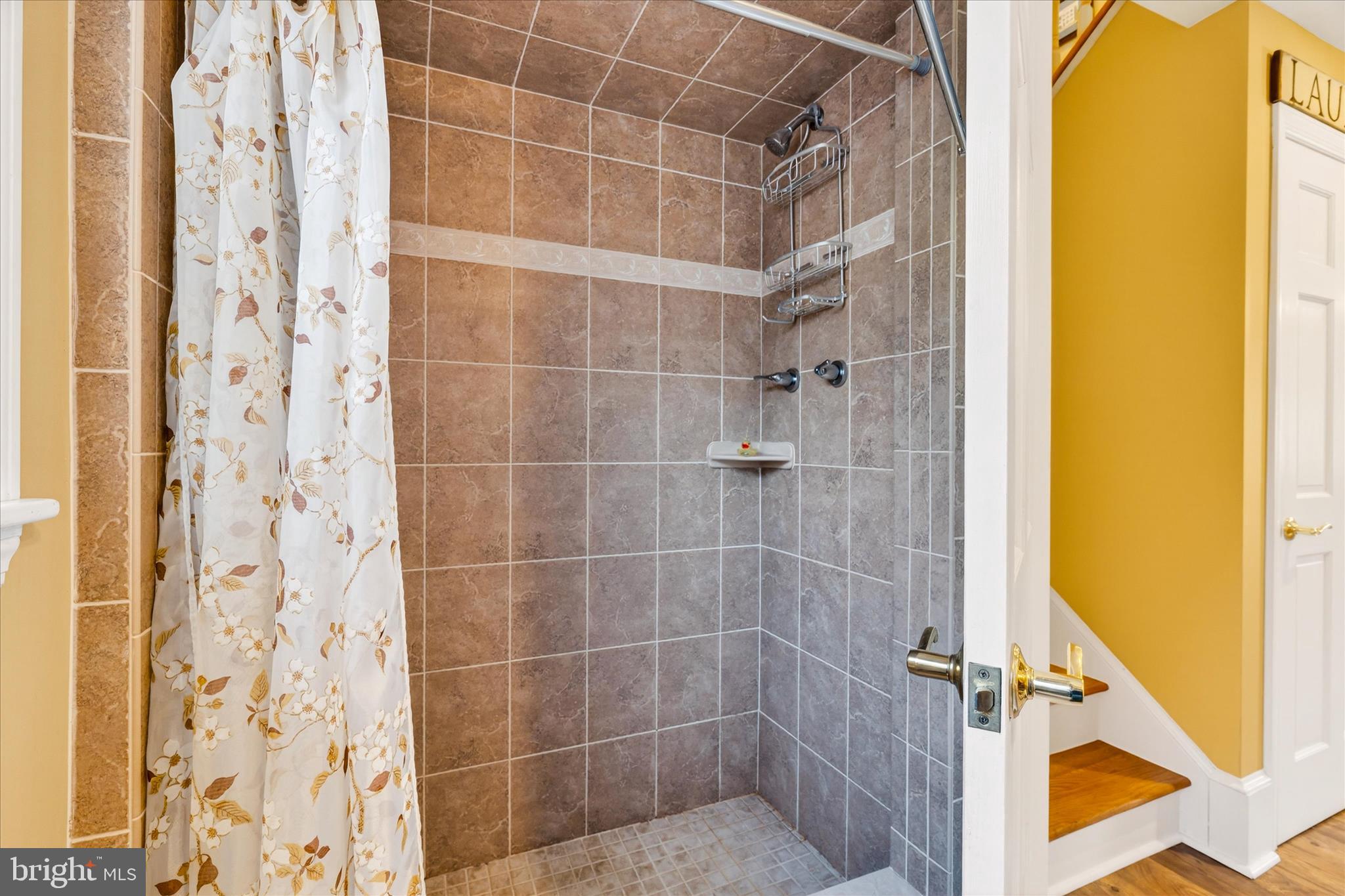 WOODMERE SOUTH - Residential