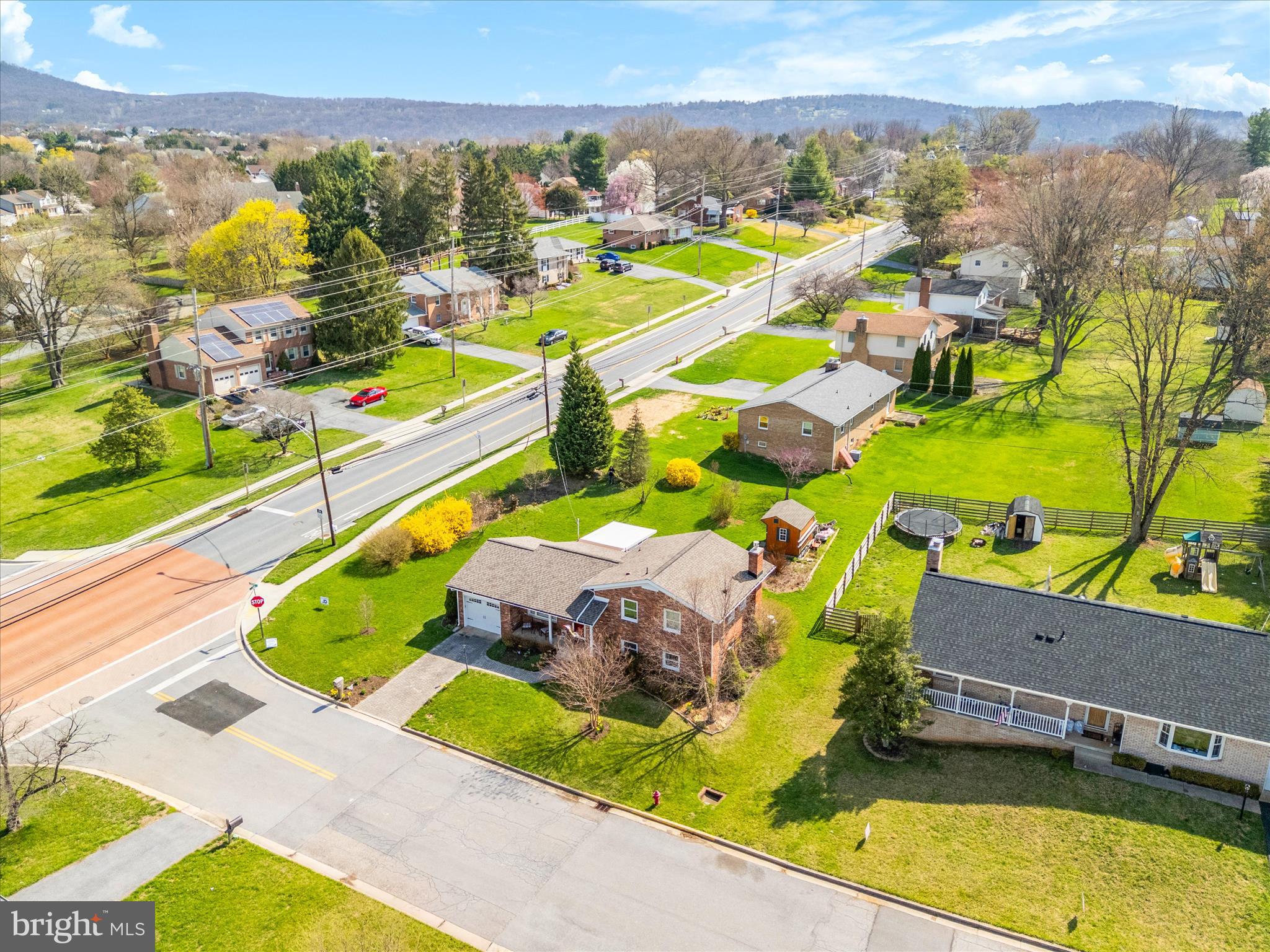 WOODMERE SOUTH - Residential