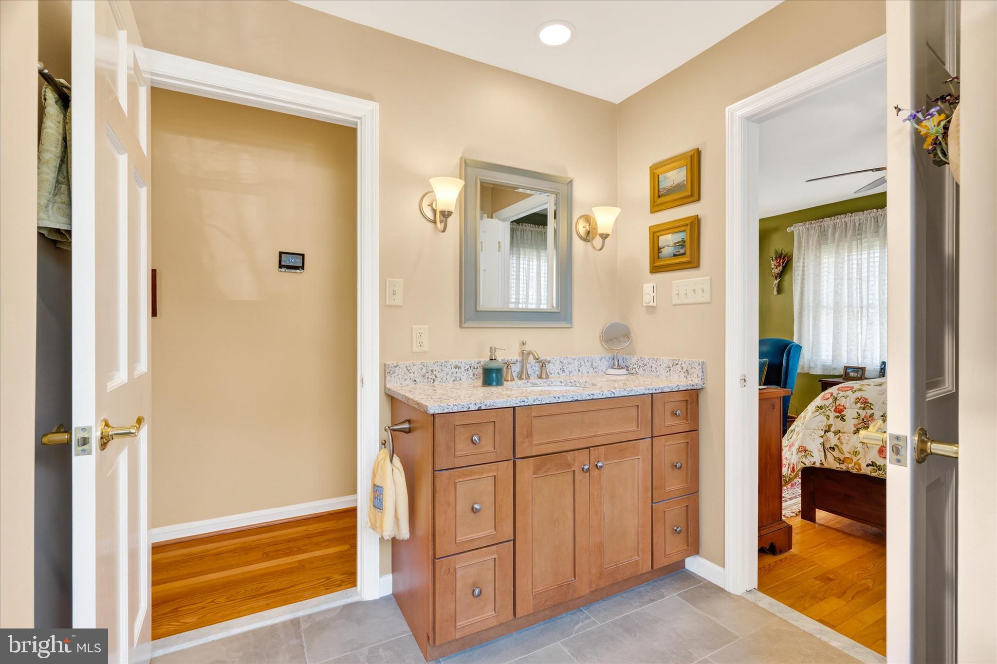 WOODMERE SOUTH - Residential