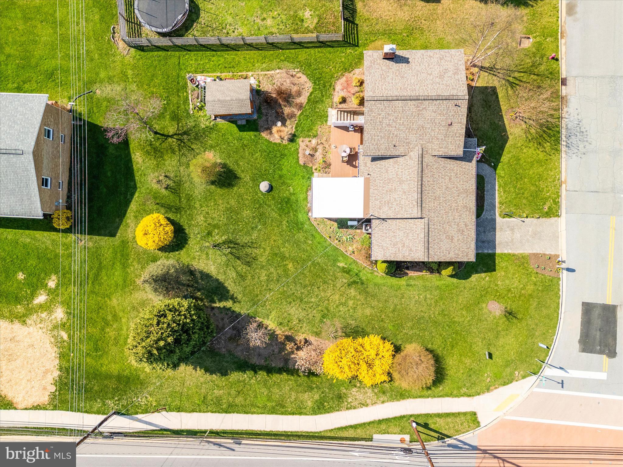 WOODMERE SOUTH - Residential