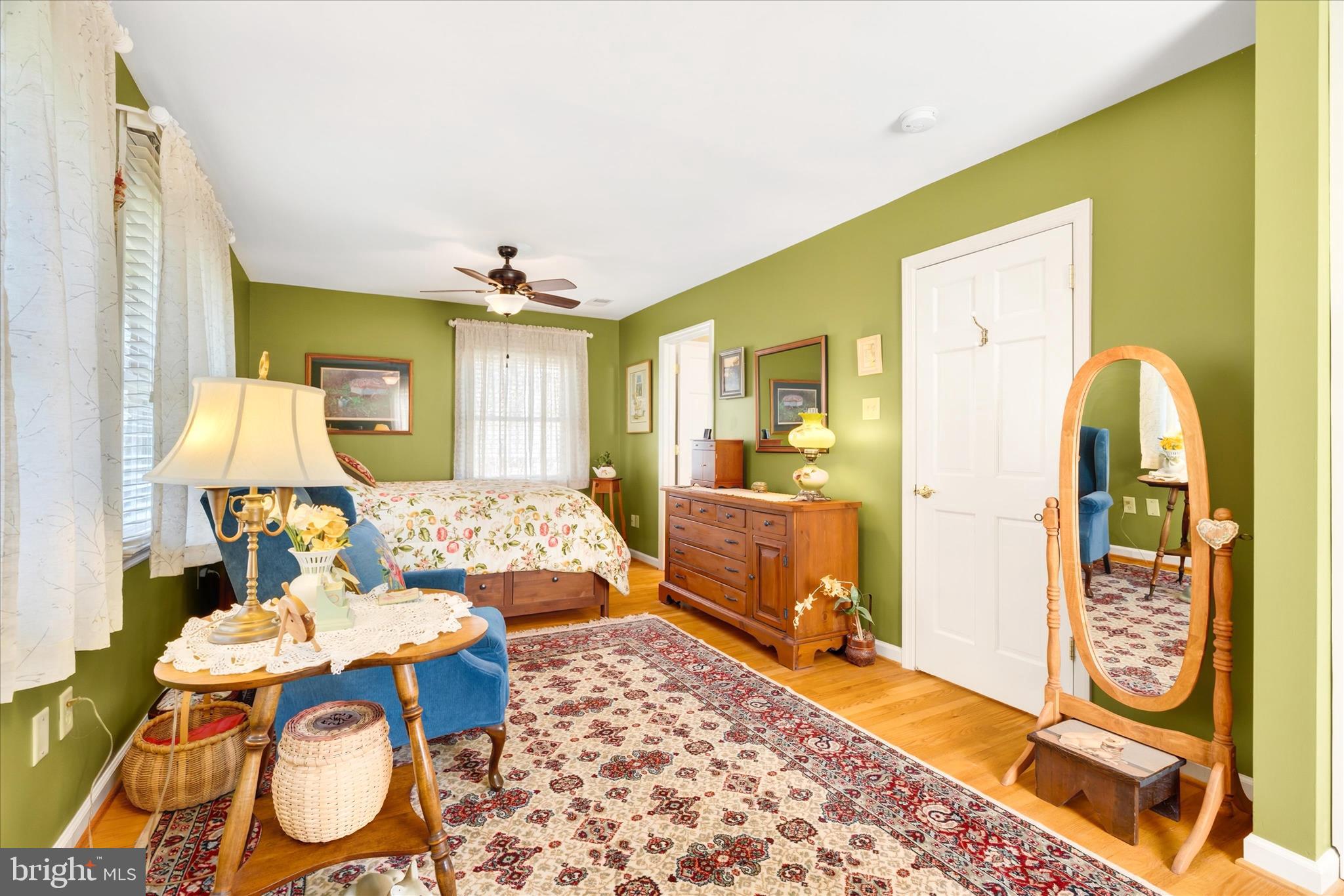 WOODMERE SOUTH - Residential